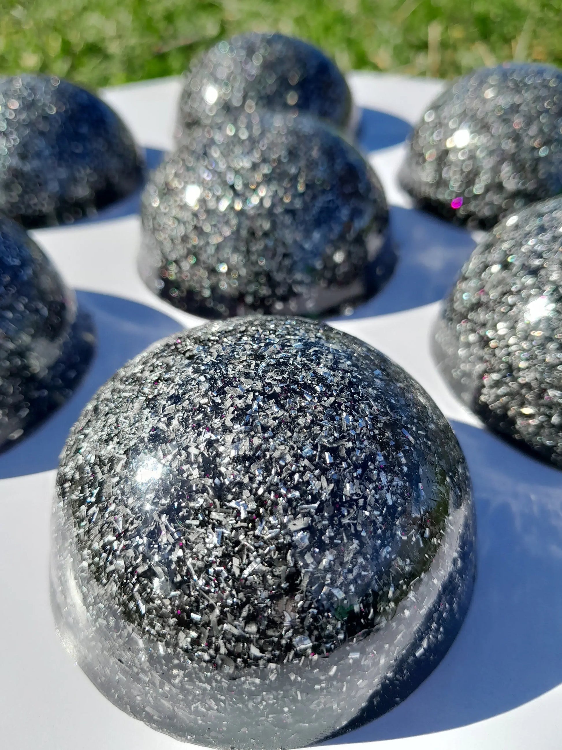 Orgonita Semiesfera con Shunguita - mundoorgon