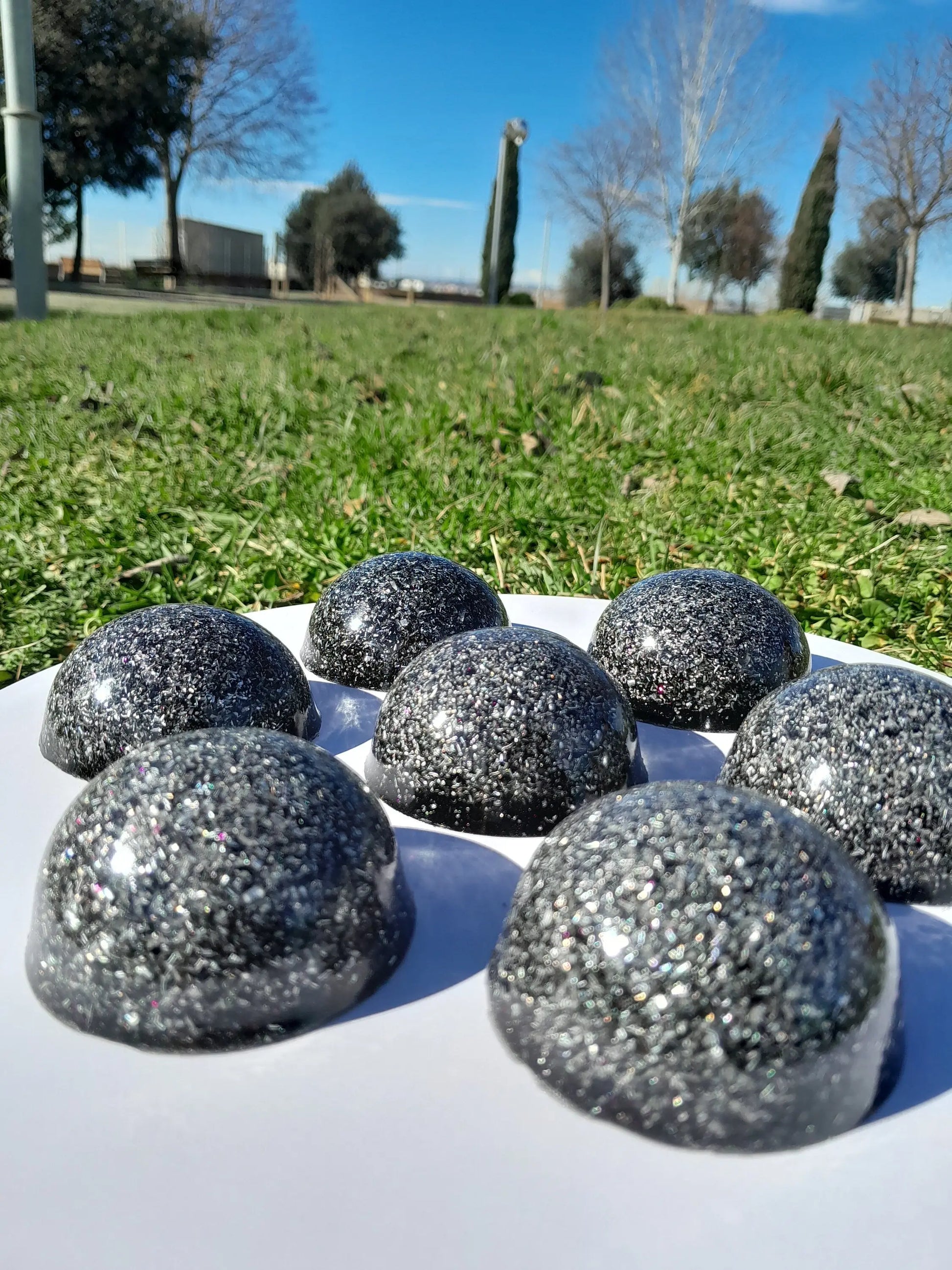 Orgonita Semiesfera con Shunguita - mundoorgon