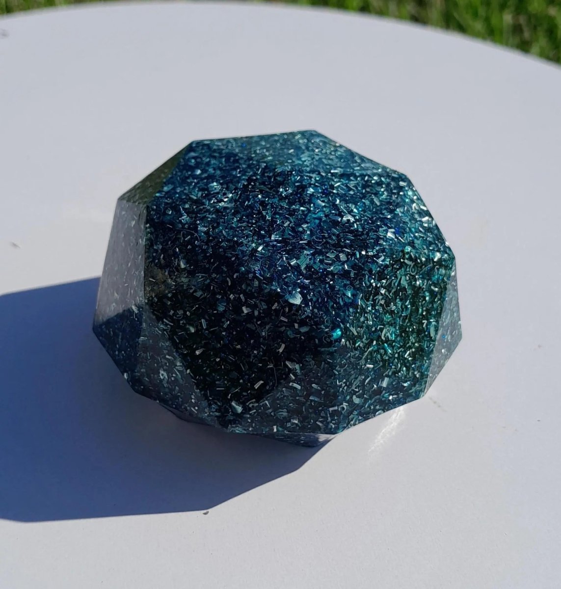 Domo de Orgonita Azul - Tamaño Mediano - Mundo Orgon