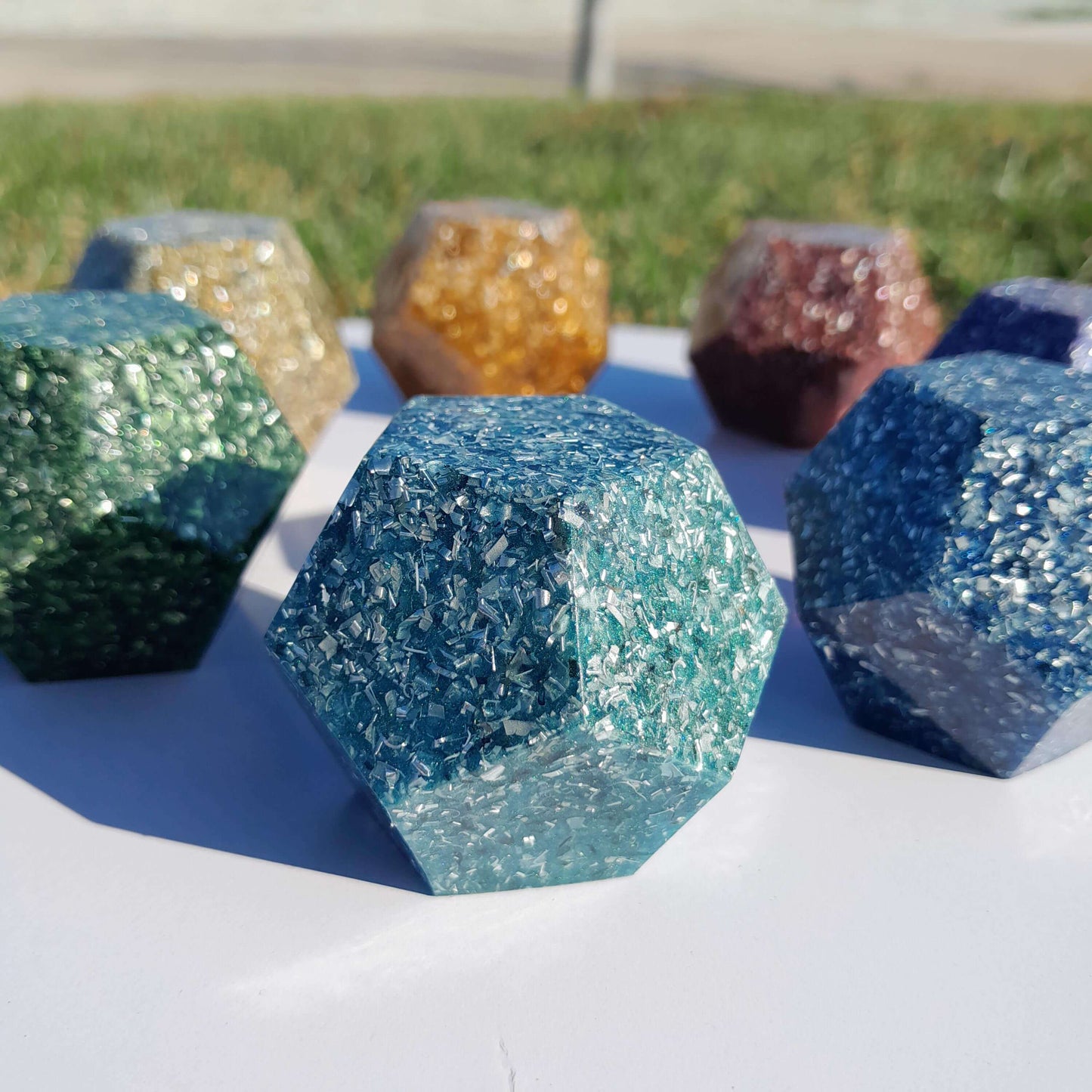 Pack 7 Chakras- 7 Mini Dodecaedros de Orgonita- Protector 5G- Armonizador Energía