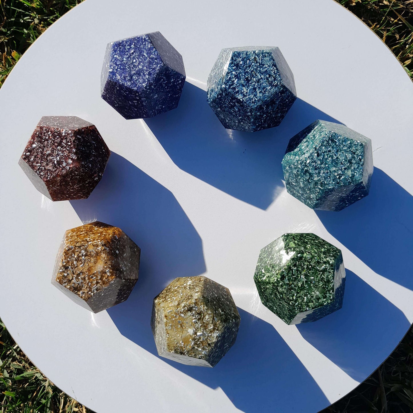 Pack 7 Chakras- 7 Mini Dodecaedros de Orgonita- Protector 5G- Armonizador Energía