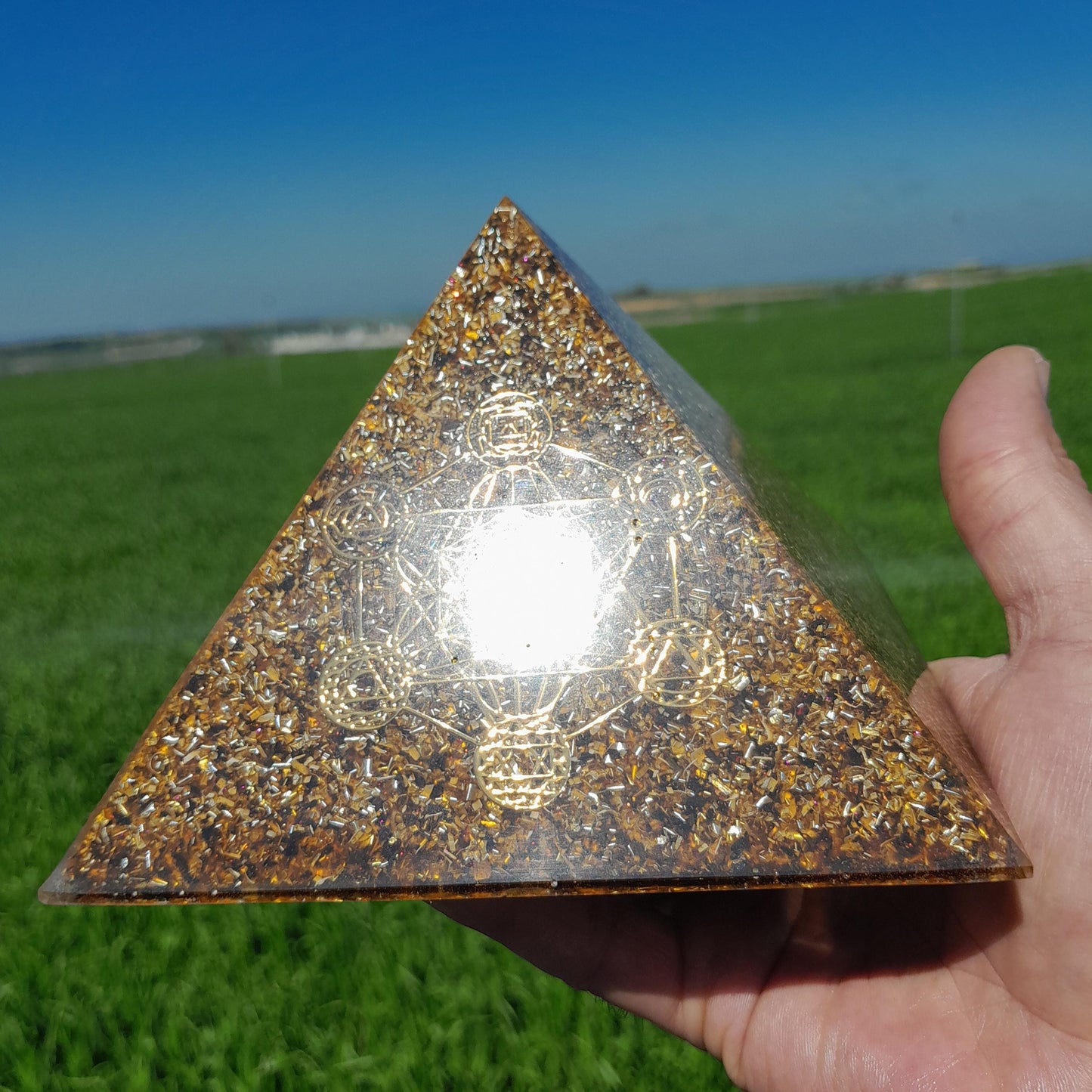 Pirámide Orgonita Metatron Marrón- 140mm de Base- Orgone Pyramid