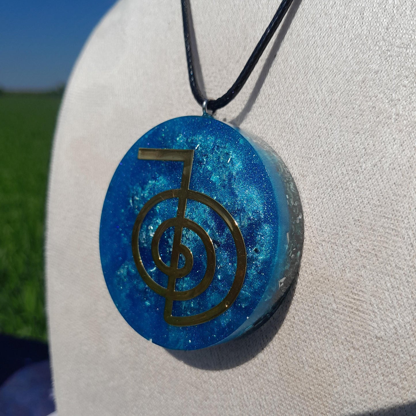 Colgante Orgonita Flor de la Vida con Shunguita- Azul- Orgone Necklace