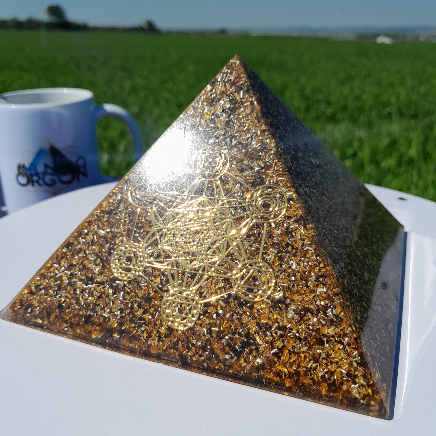 Pirámide Orgonita Metatron Marrón- 140mm de Base- Orgone Pyramid
