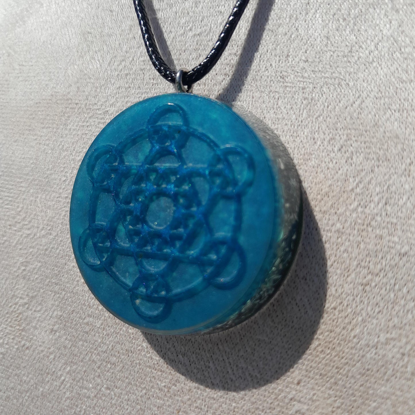 Colgante Orgonita Metatron Azul Cielo- Protección 5G- Orgone Necklace