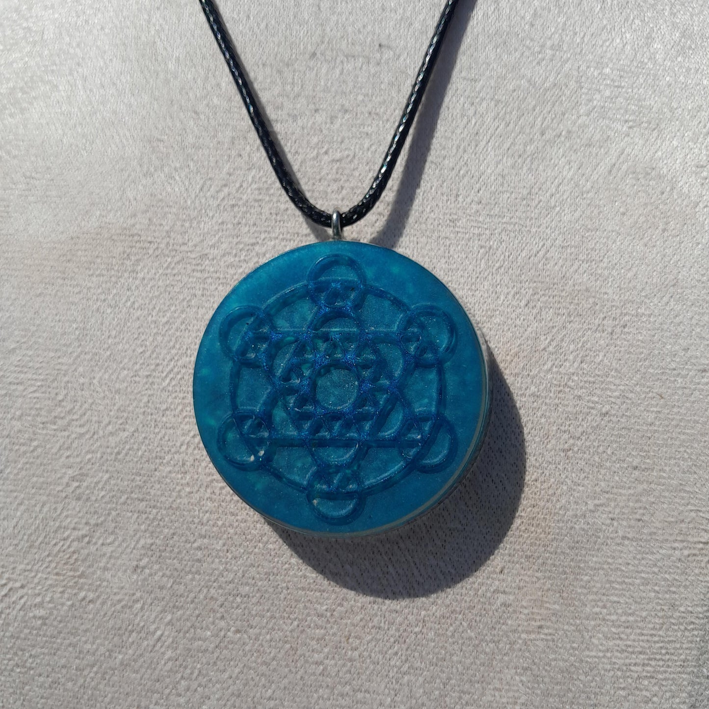 Colgante Orgonita Metatron Azul Cielo- Protección 5G- Orgone Necklace