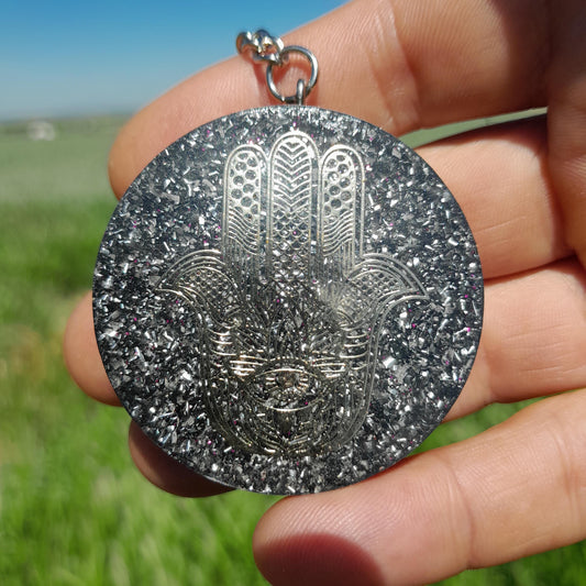 Llavero Orgonita mano de Fátima con Shunguita- Orgonite Keychain
