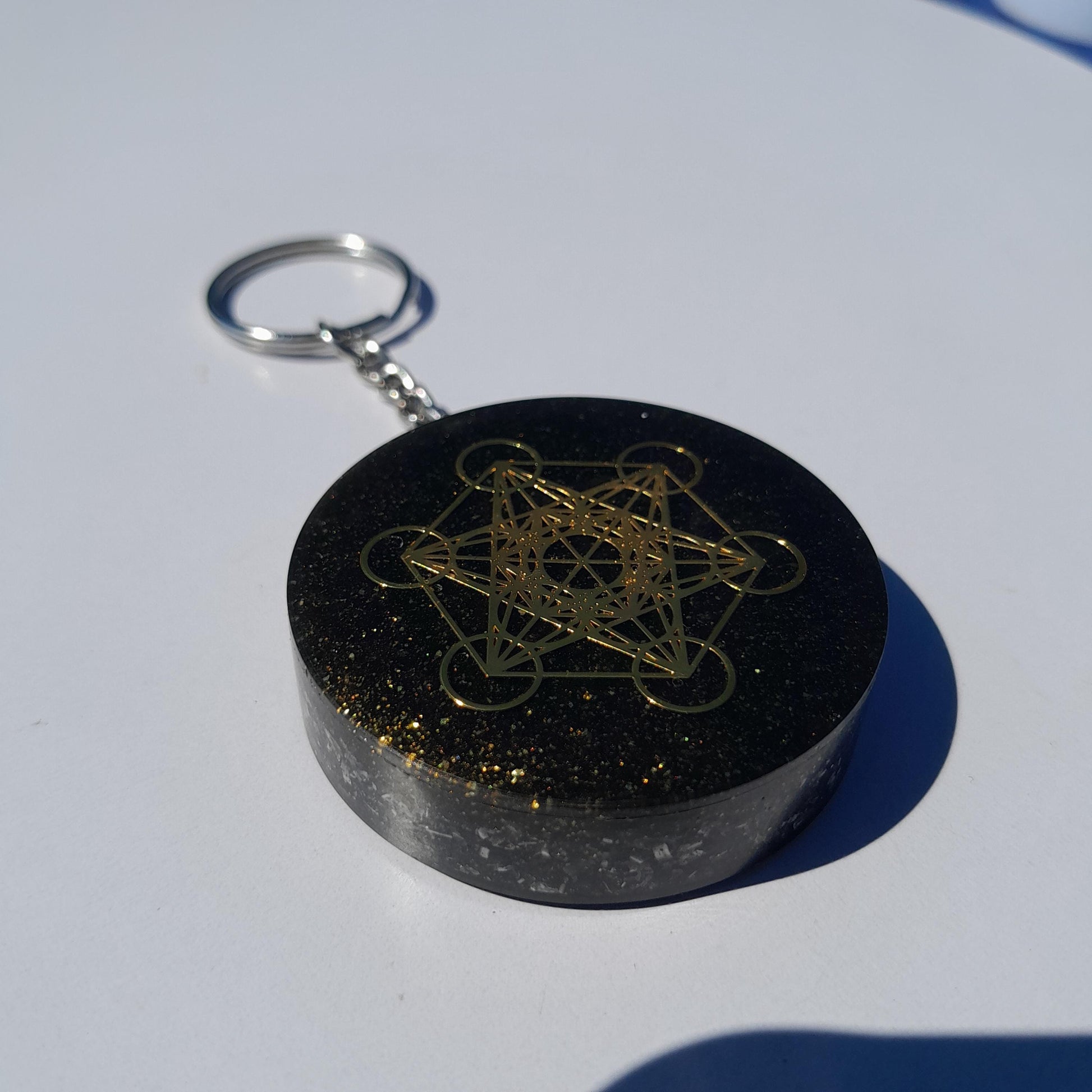 Llavero Orgonita Cubo de Metatron con Shunguita- Orgone Keychain