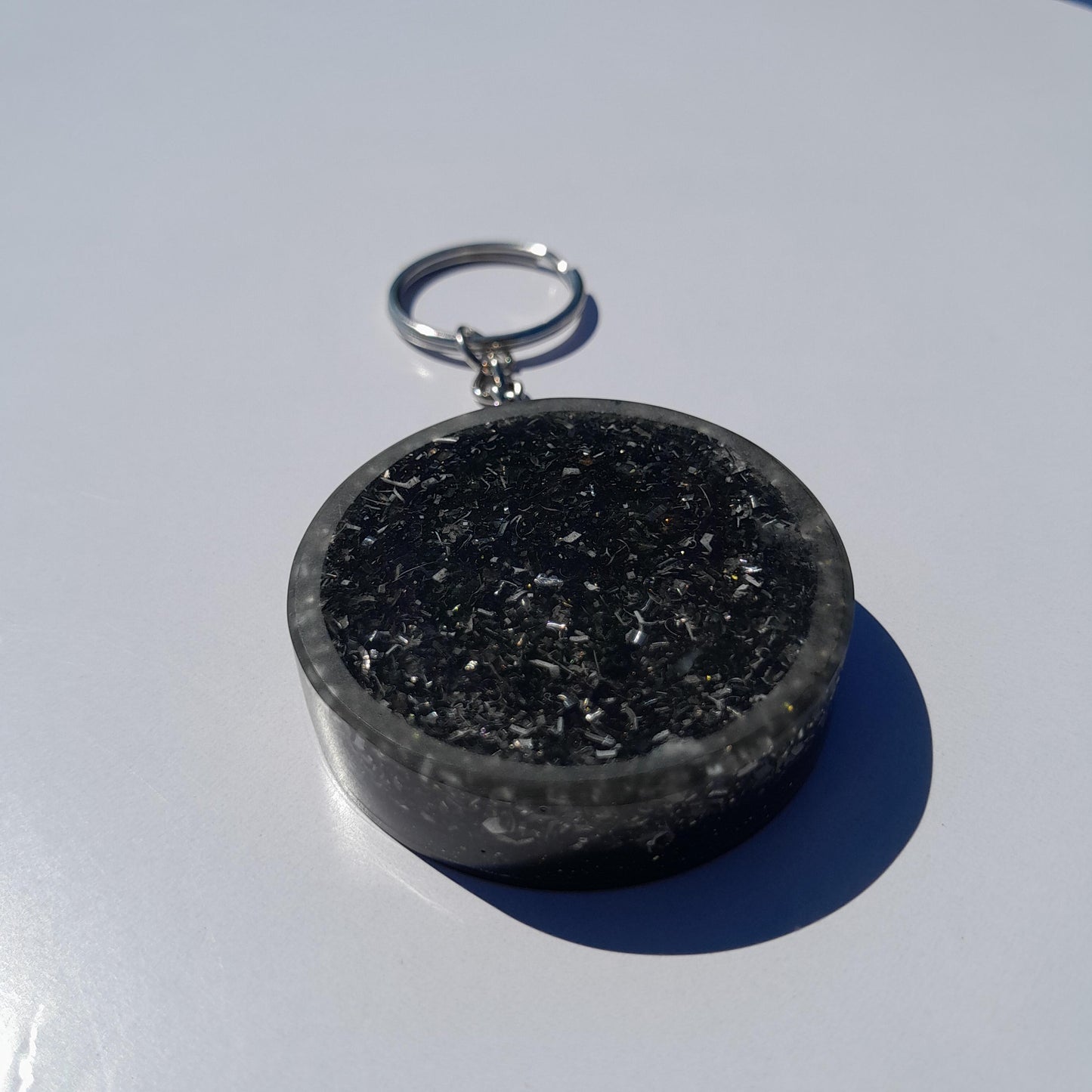 Llavero Orgonita Flor de la Vida con Shunguita en Polvo- Protector 5G- Orgone Energy