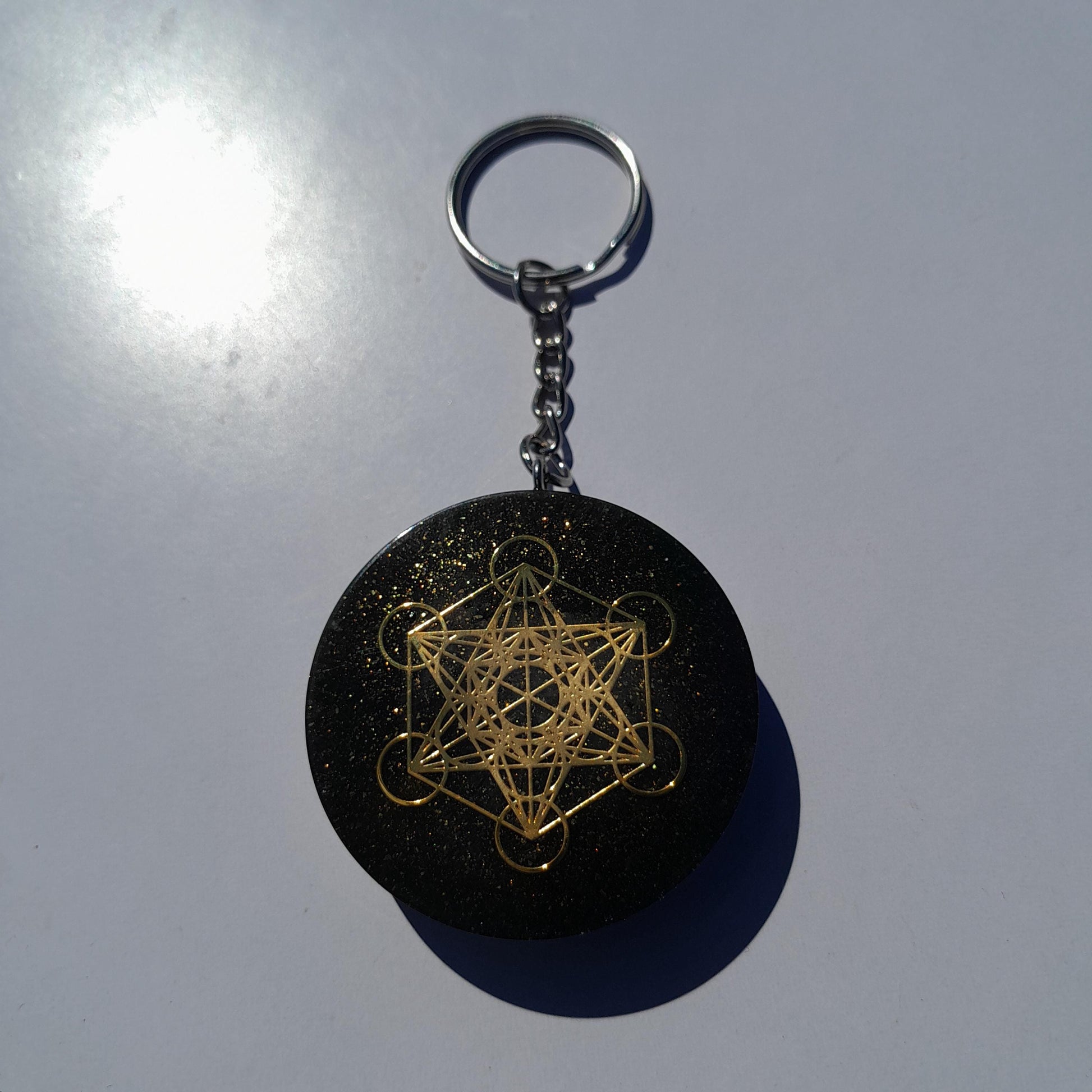 Llavero Orgonita Cubo de Metatron con Shunguita- Orgone Keychain