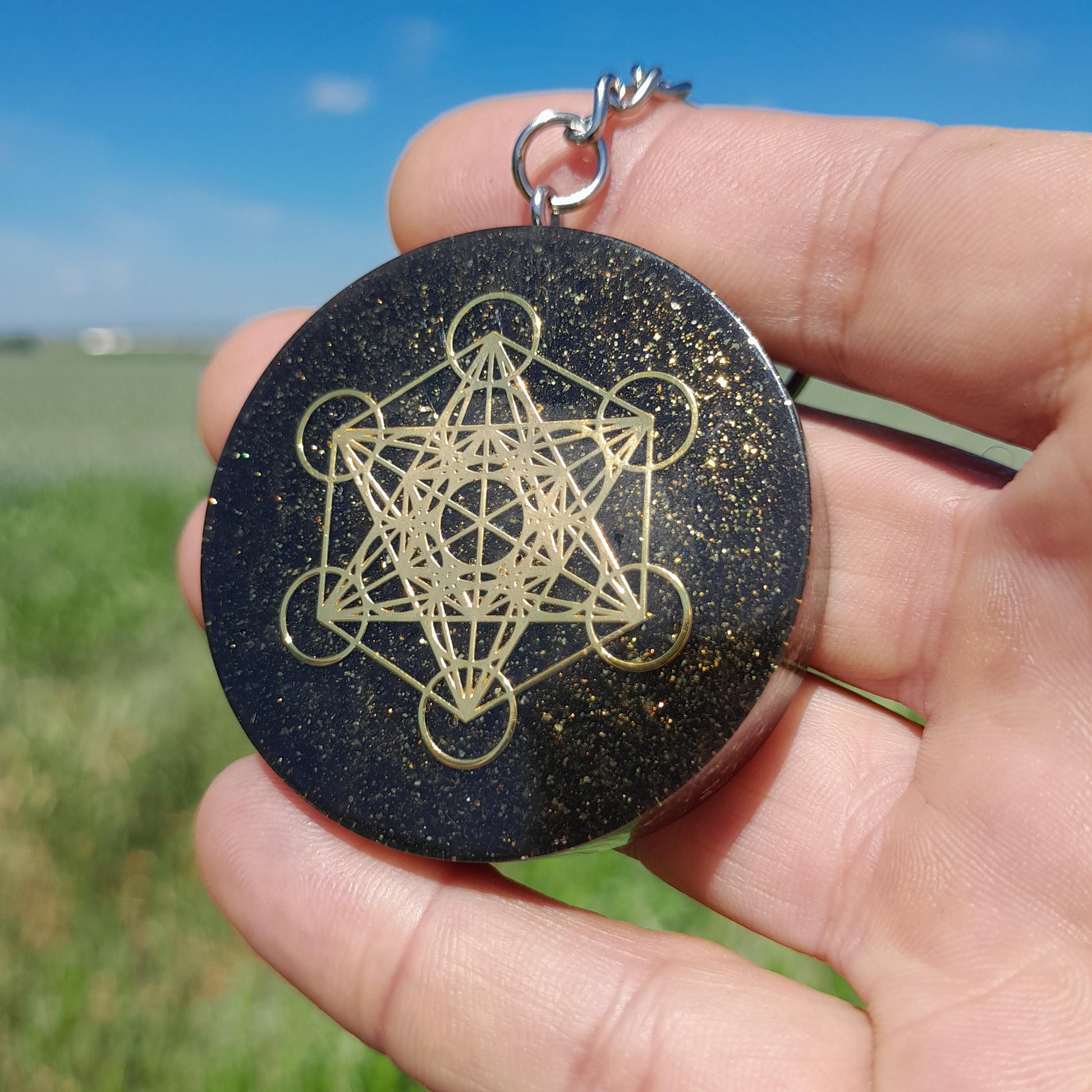 Llavero Orgonita Cubo de Metatron con Shunguita- Orgone Keychain