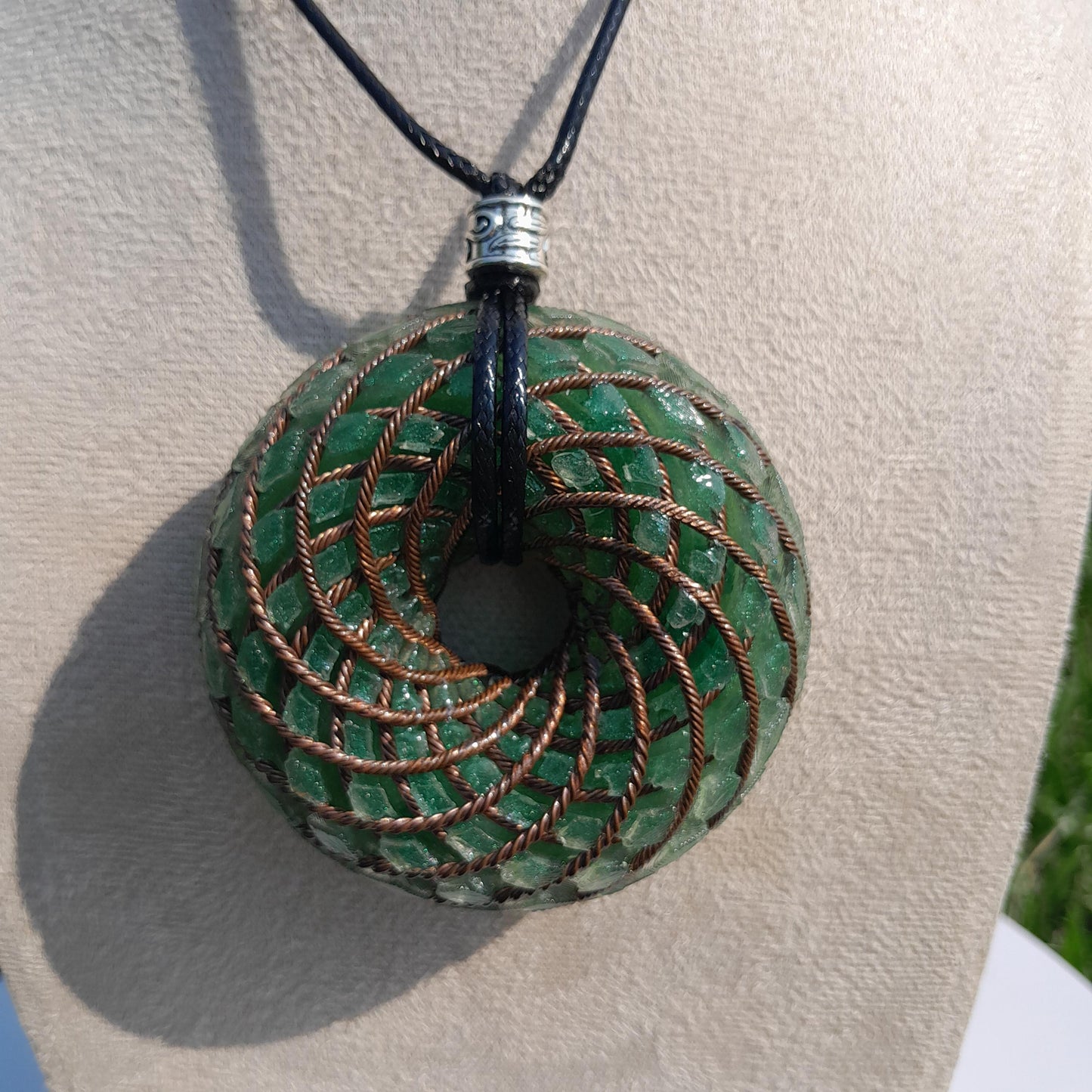 Bobina Rodin Chips de Aventurina Verde- Generador de Ondas de Vórtice- Energía Toroidal | Protección EMF | Joyería Energética Hecha a Mano