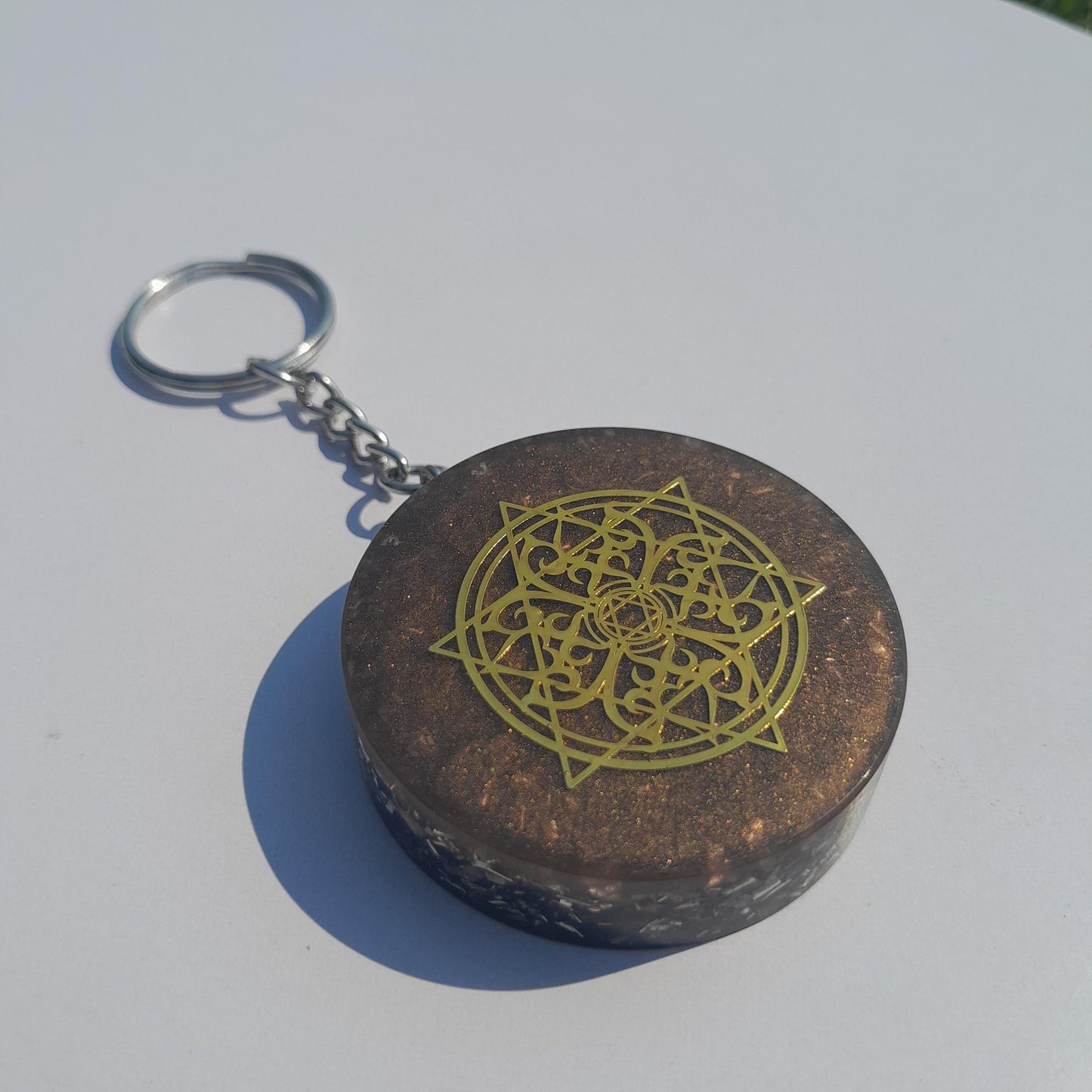 Llavero Orgonita Estrella de 6 Puntas Marrón con Shunguita- Protección Energética, Amuleto Espiritual Hecho a Mano