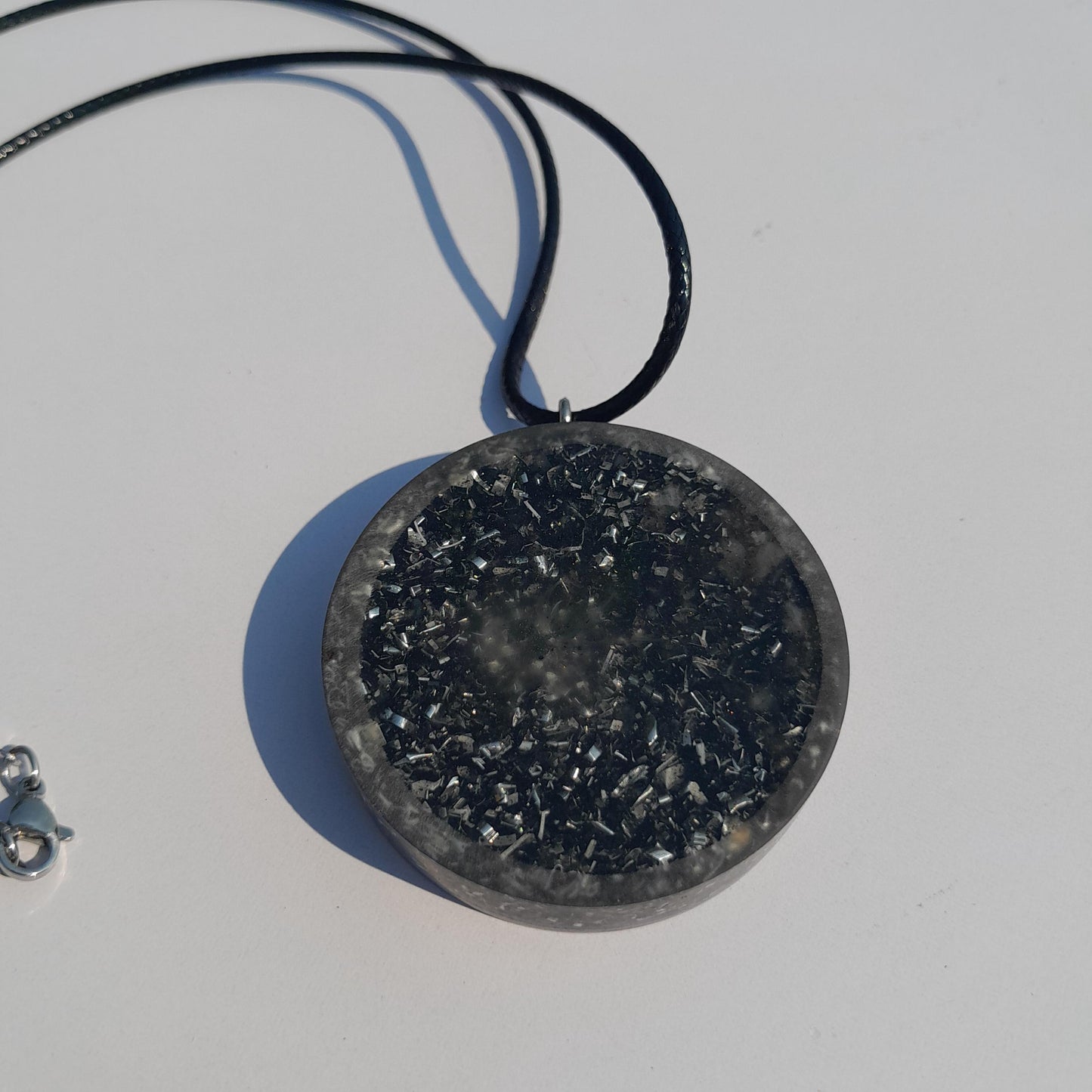 Colgante Orgonita Estrella de 12 Puntas con Shungita Azul | Protección 5G, EMF, Energía Orgone, Hecho a Mano