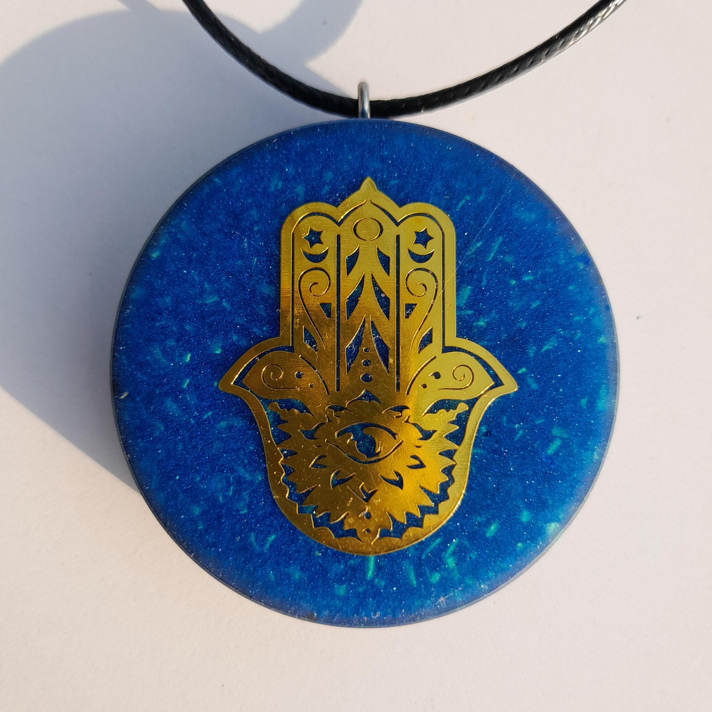 Colgante Orgonita Mano de Fátima con Shungita| Protección 5G, EMF, Energía Orgone, Hecho a Mano