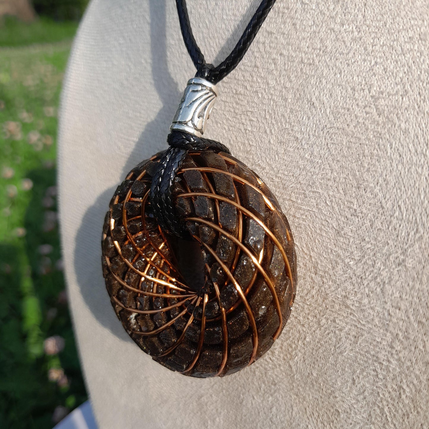 Bobina Torus Rodin Azul con Shungit- 50mm- Generador de Ondas de Vórtice