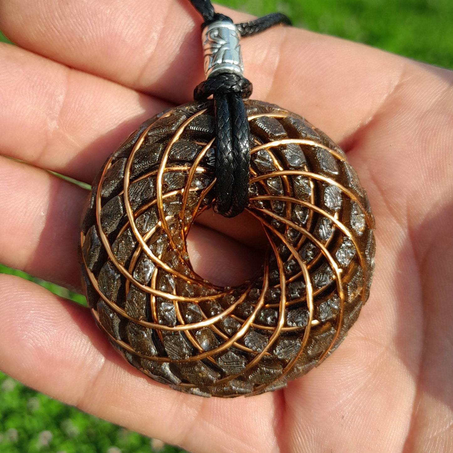 Bobina Torus Rodin Azul con Shungit- 50mm- Generador de Ondas de Vórtice
