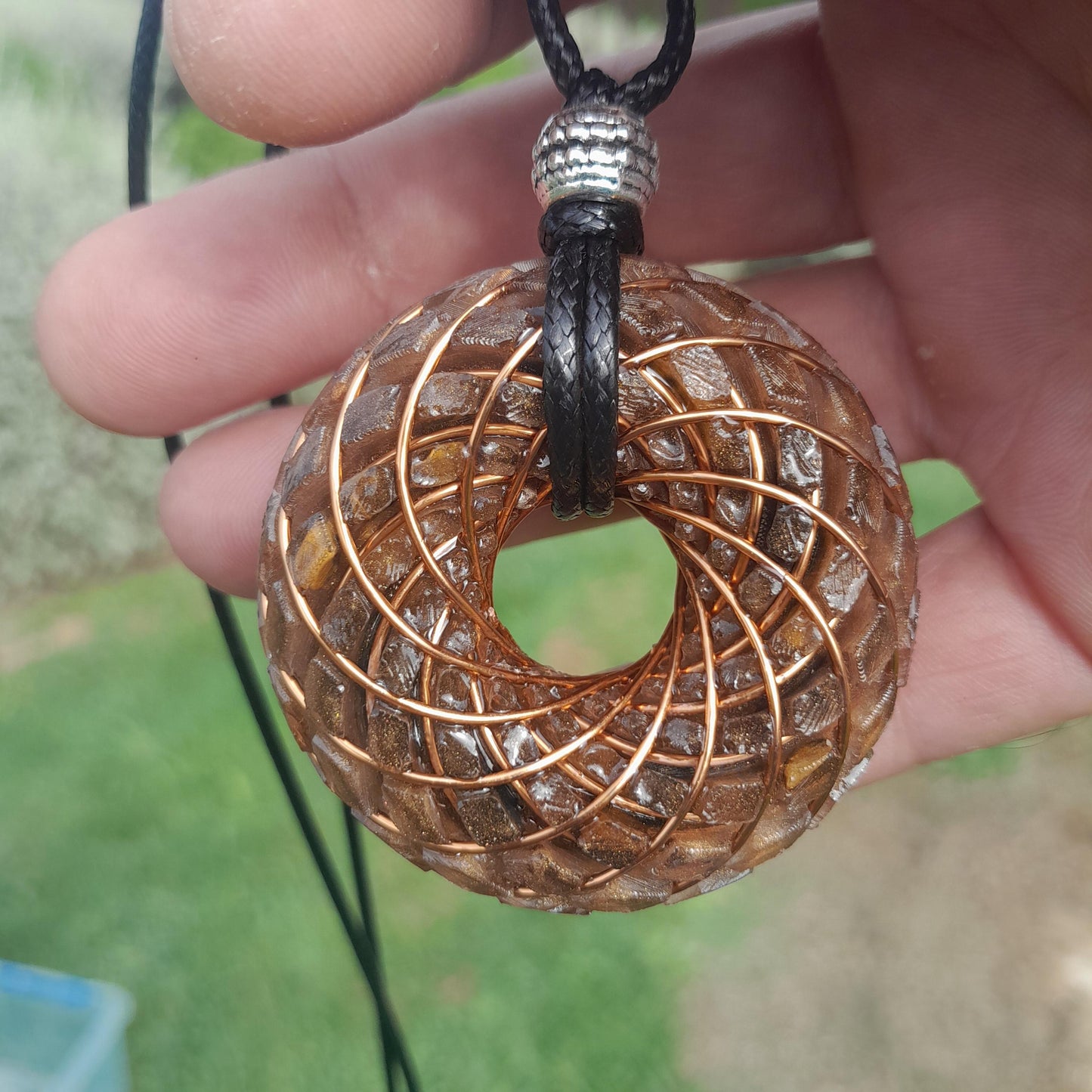 Bobina Torus Rodin con Ojo de Tigre y Shungita- 50mm- Generador de Ondas de Vórtice