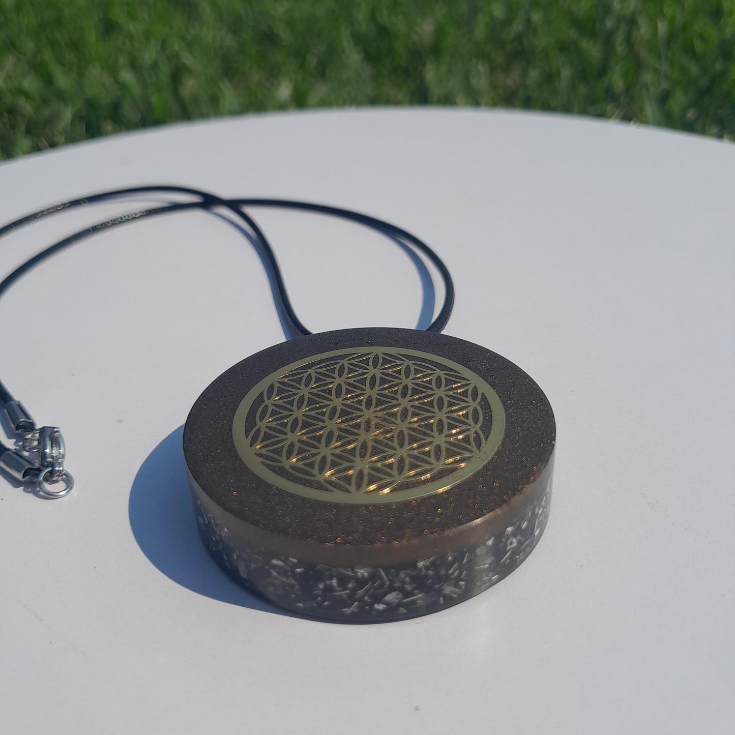 Colgante Orgonita Flor de la Vida con Shungita| Protección 5G, EMF, Energía Orgone, Hecho a Mano