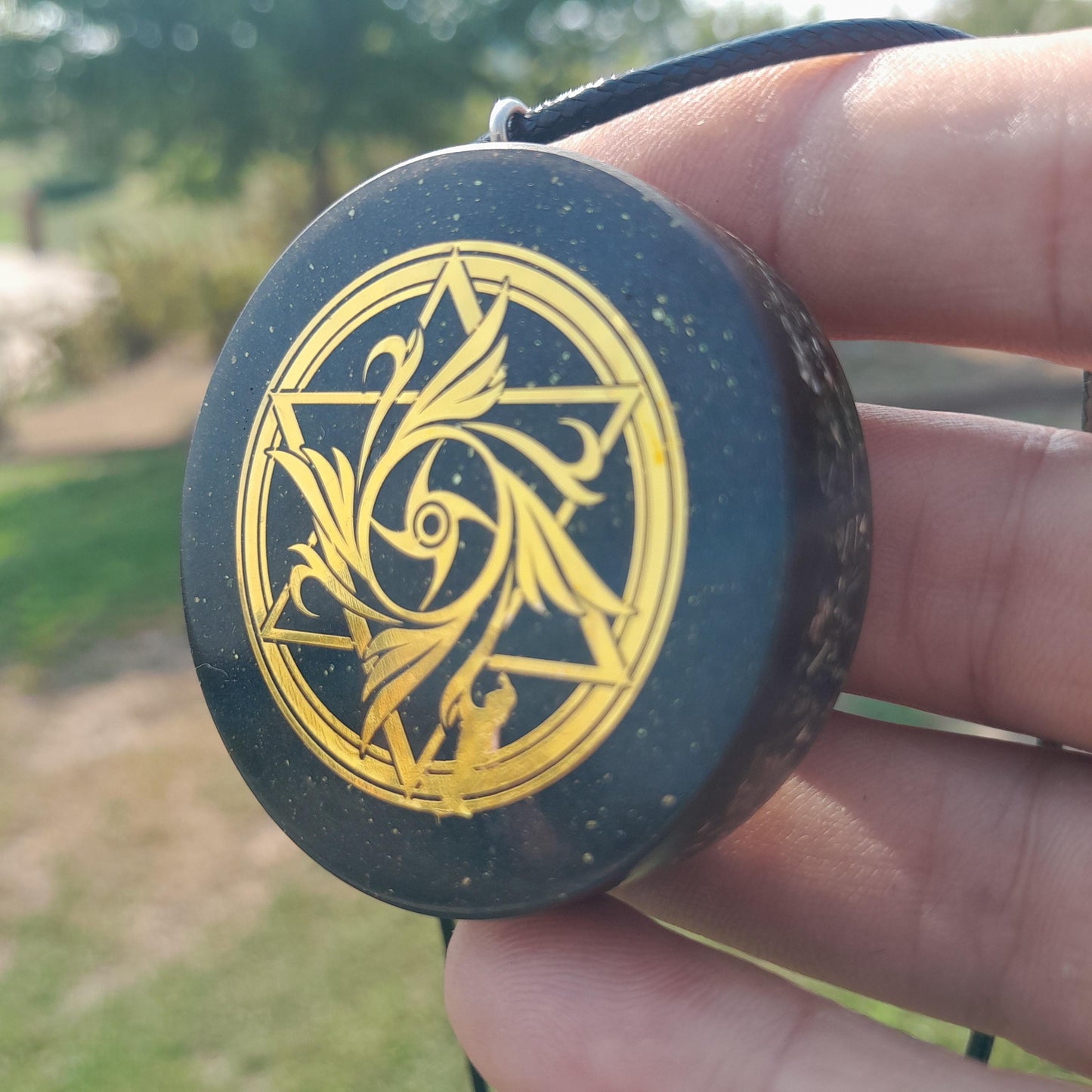 Colgante Orgonita Estrella de 6 Puntas con Shungita | Protección 5G, EMF, Energía Orgon, Hecho a Mano