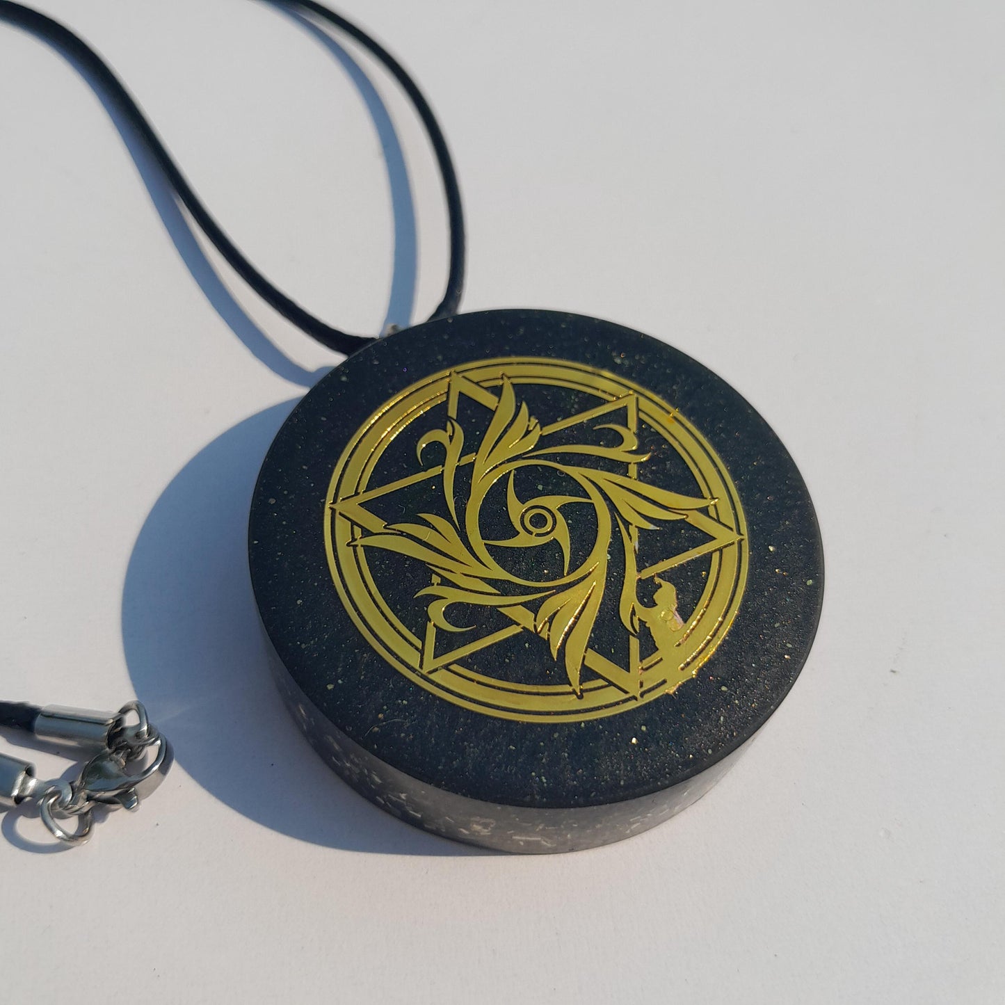 Colgante Orgonita Estrella de 6 Puntas con Shungita | Protección 5G, EMF, Energía Orgon, Hecho a Mano