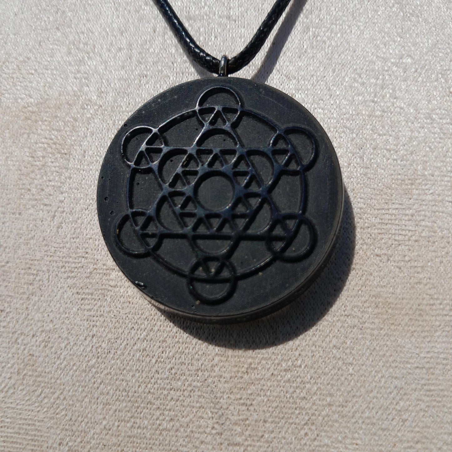 Colgante Orgonita Metatron- Protección 5G- Orgone Necklace- Amuleto Energético Hecho a Mano