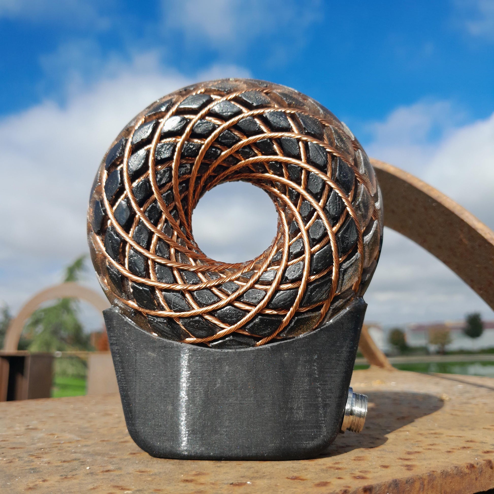 Bobina Torus Rodin 100mm | Dispositivo PEMF Portátil de Ondas Escalares con Shungita, Maleta y Amplificador 60W