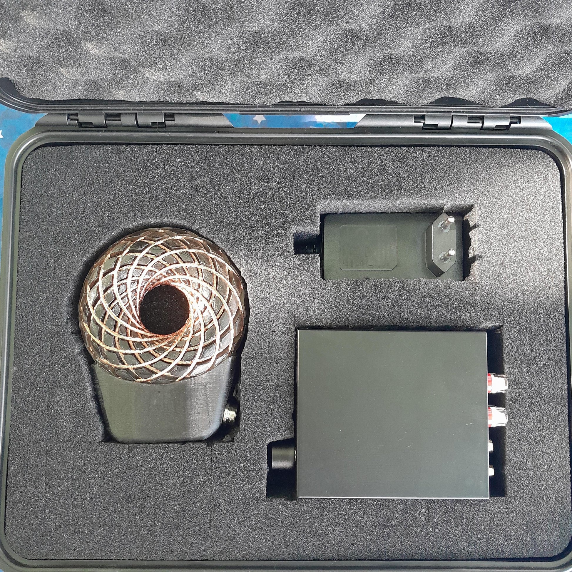 Bobina Torus Rodin 100mm | Dispositivo PEMF Portátil de Ondas Escalares con Shungita, Maleta y Amplificador 60W