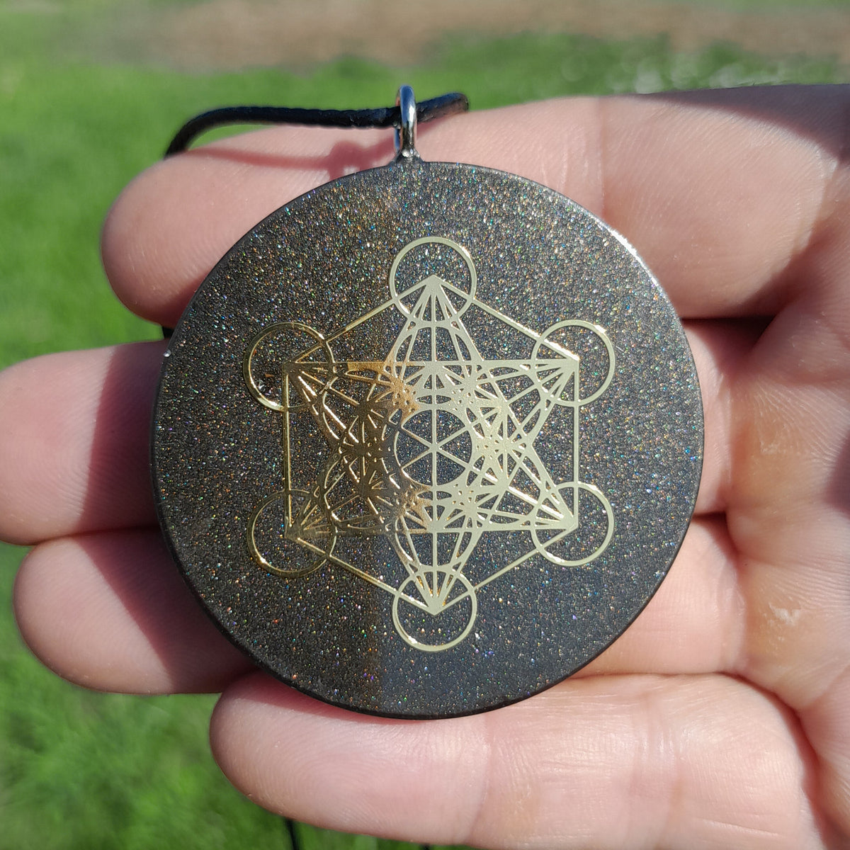 Colgante de Orgonita Metatron Marrón Oscuro con Shungita
