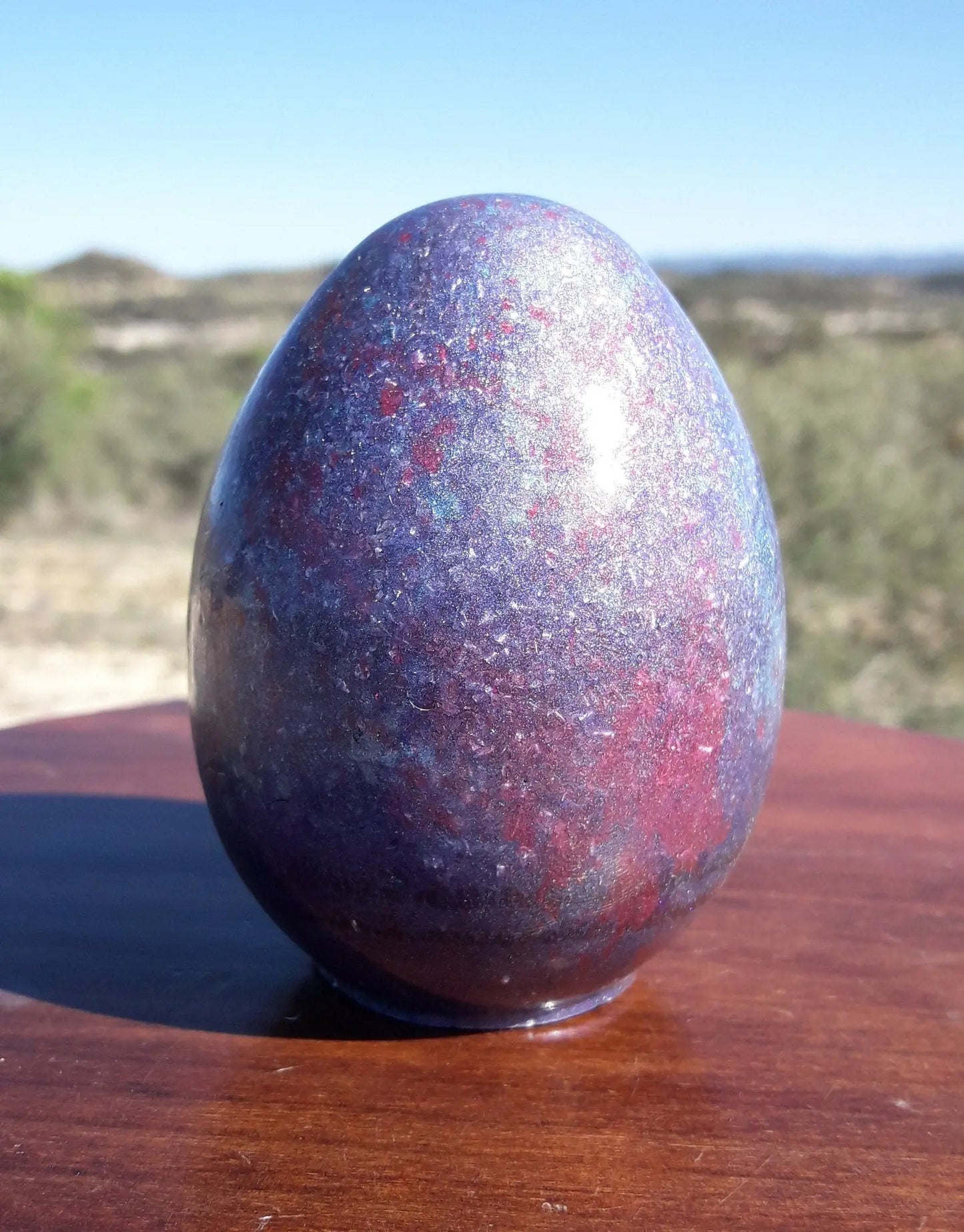 Huevo Orgonita con Shunguita- Aguas Azules y Rojas - mundoorgon