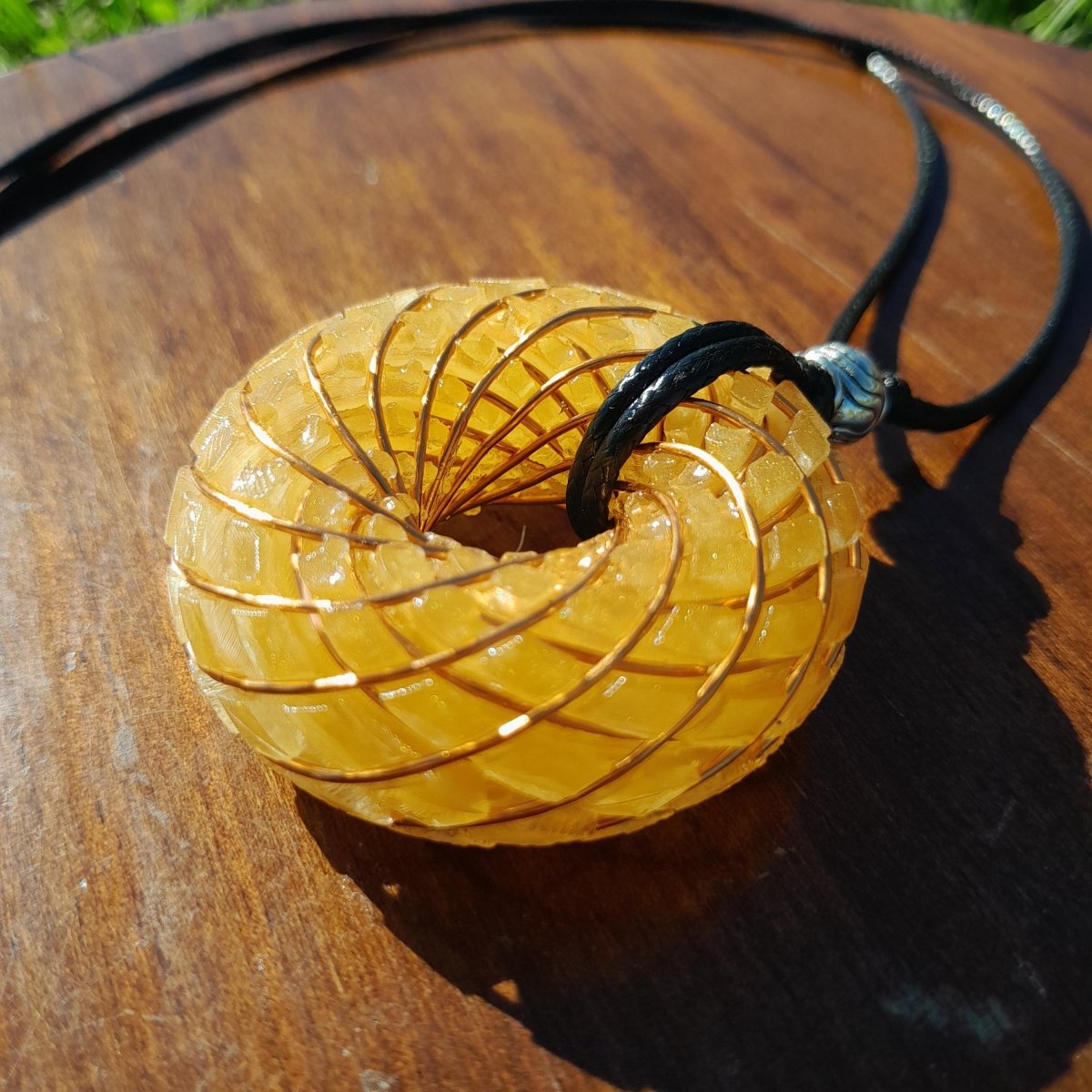 Bobina Rodin con Cuarzo Citrino - 50mm - Generador de Ondas de Vórtice - Mundo Orgon