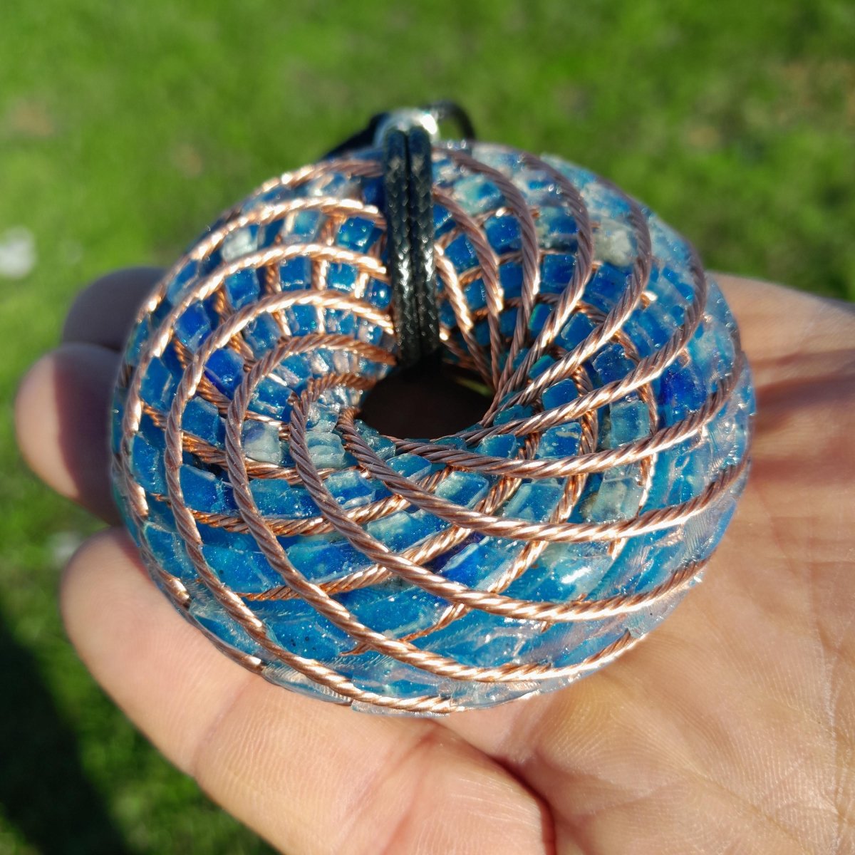 Bobina Torus de Rodin Chips de Lapislázuli - 62mm - Generador de Ondas de Vórtice - Mundo Orgon