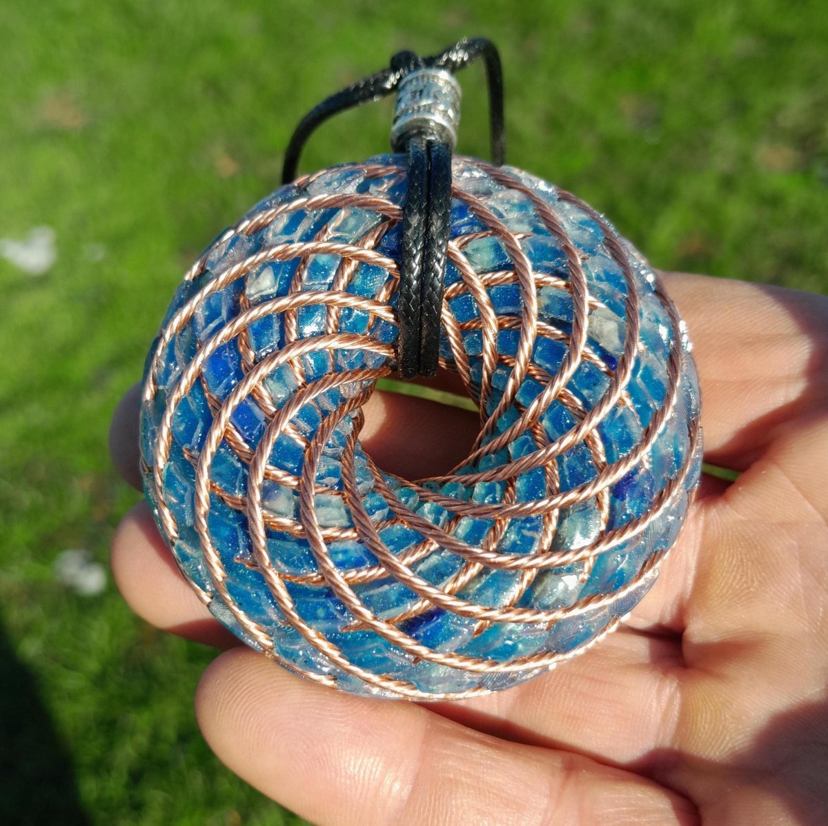 Bobina Torus de Rodin Chips de Lapislázuli - 62mm - Generador de Ondas de Vórtice - Mundo Orgon