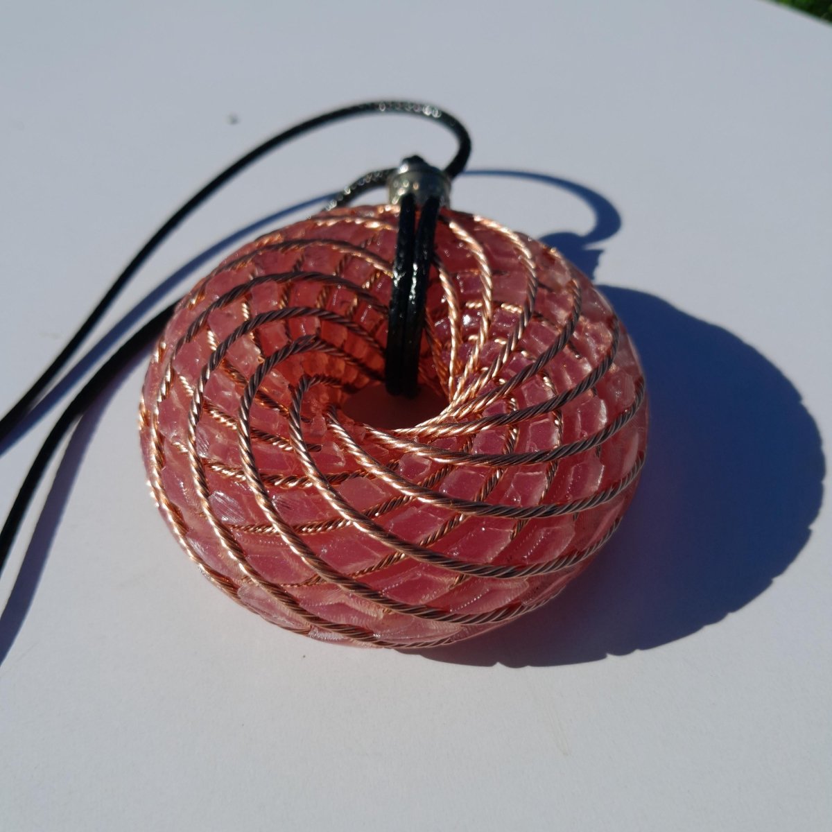 Bobina Torus de Rodin con Cuarzo Rosa - 62mm - Generador de Ondas de Vórtice - Mundo Orgon