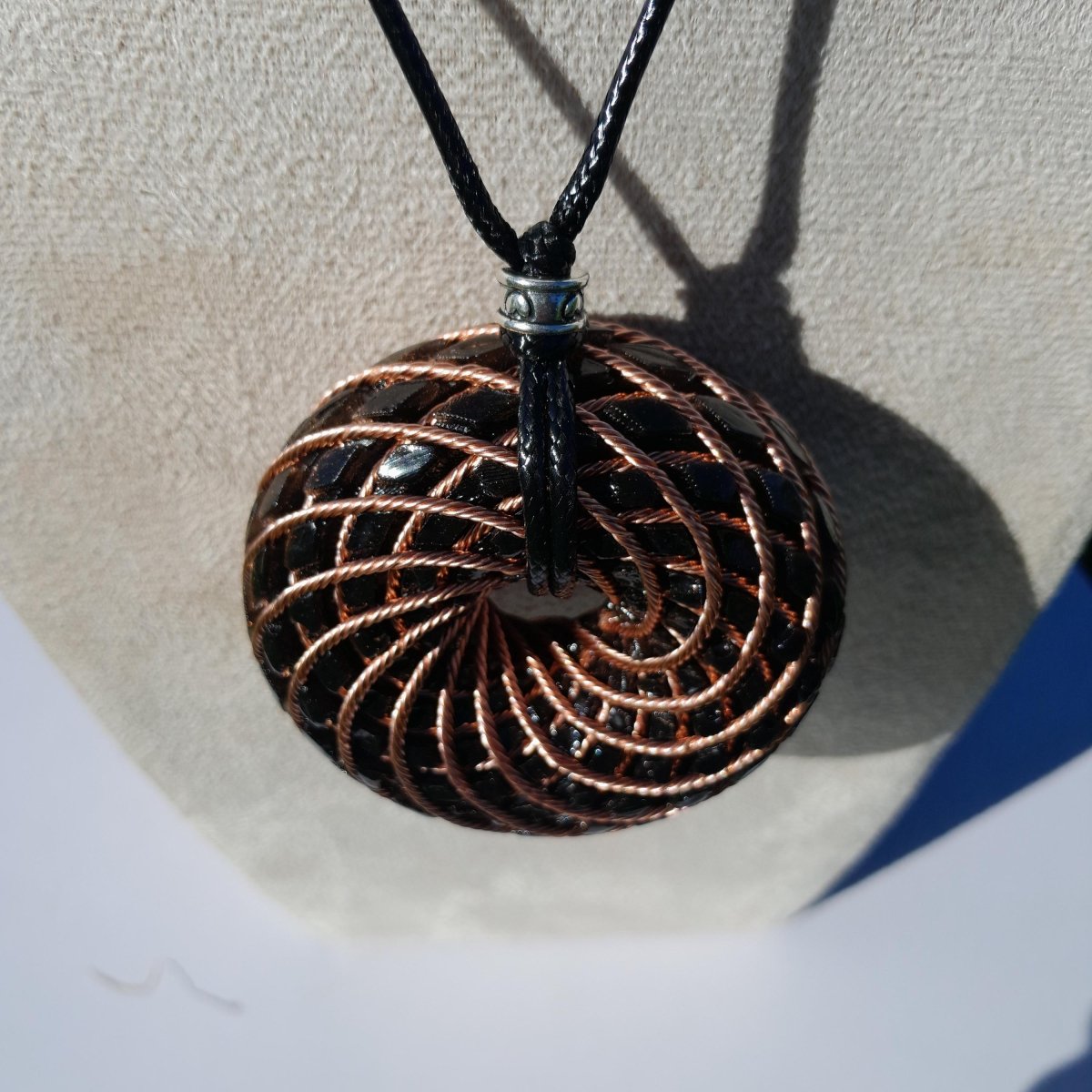 Bobina Torus de Rodin con Shungita - 62mm - Generador de Ondas de Vórtice - Mundo Orgon