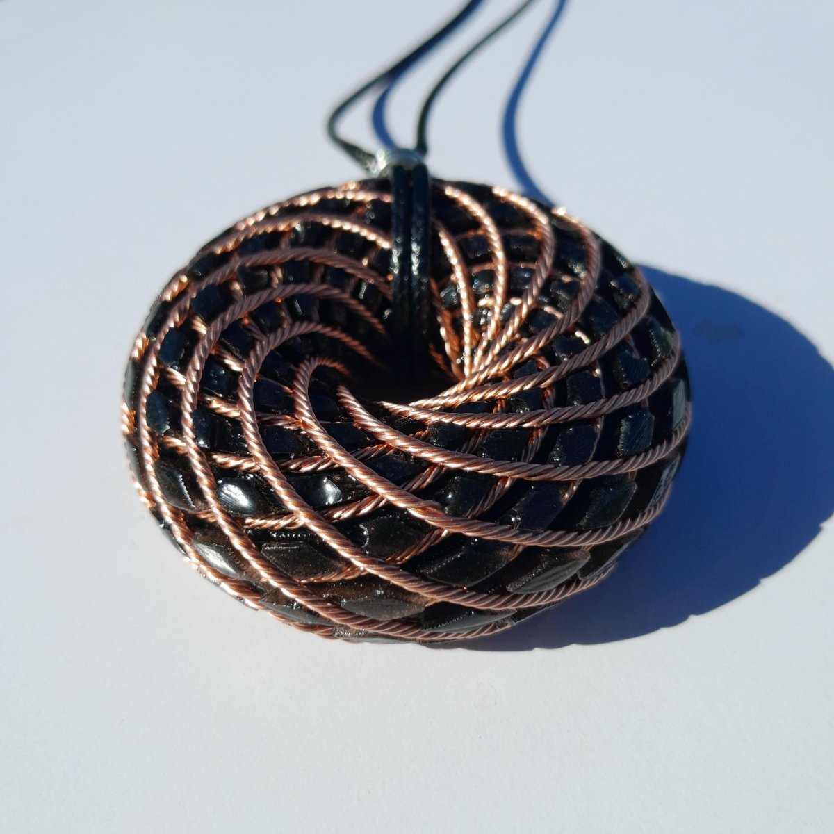 Bobina Torus de Rodin con Shungita - 62mm - Generador de Ondas de Vórtice - Mundo Orgon