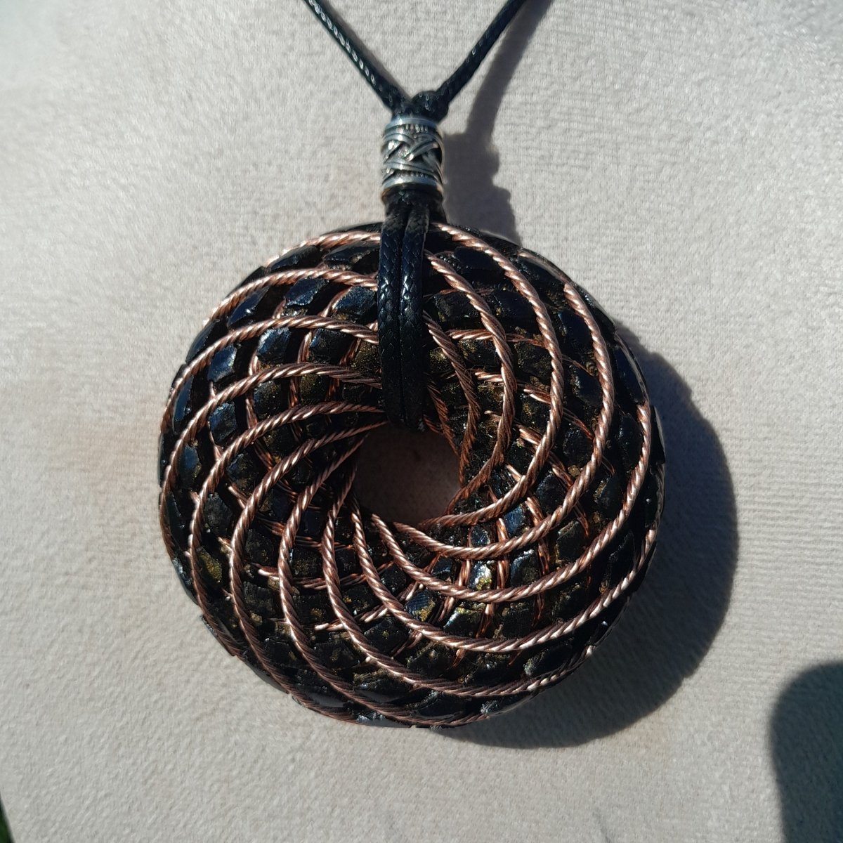 Bobina Torus de Rodin con Shungita - 62mm - Generador de Ondas de Vórtice - Mundo Orgon LTD