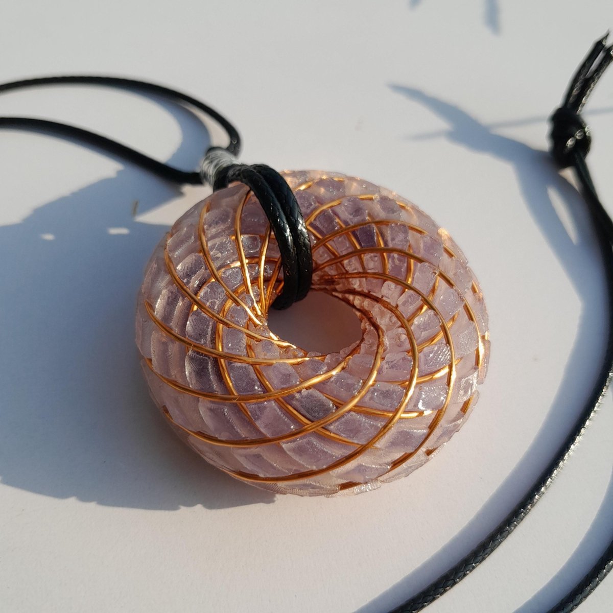 Bobina Torus Rodin con Amatistas - 50mm - Generador de Ondas de Vórtice - Mundo Orgon