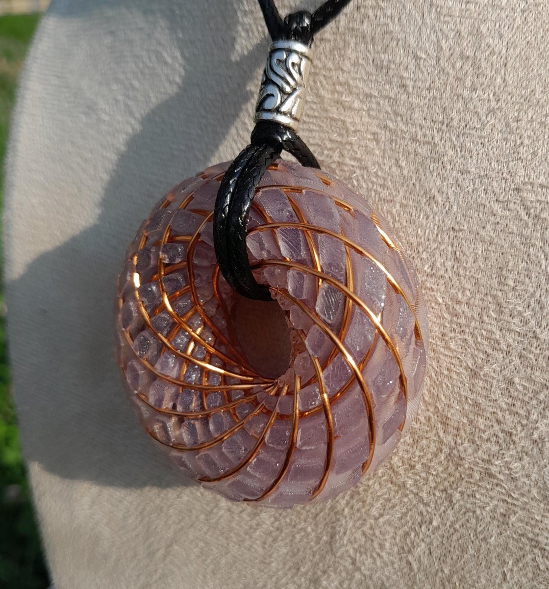 Bobina Torus Rodin con Amatistas - 50mm - Generador de Ondas de Vórtice - Mundo Orgon