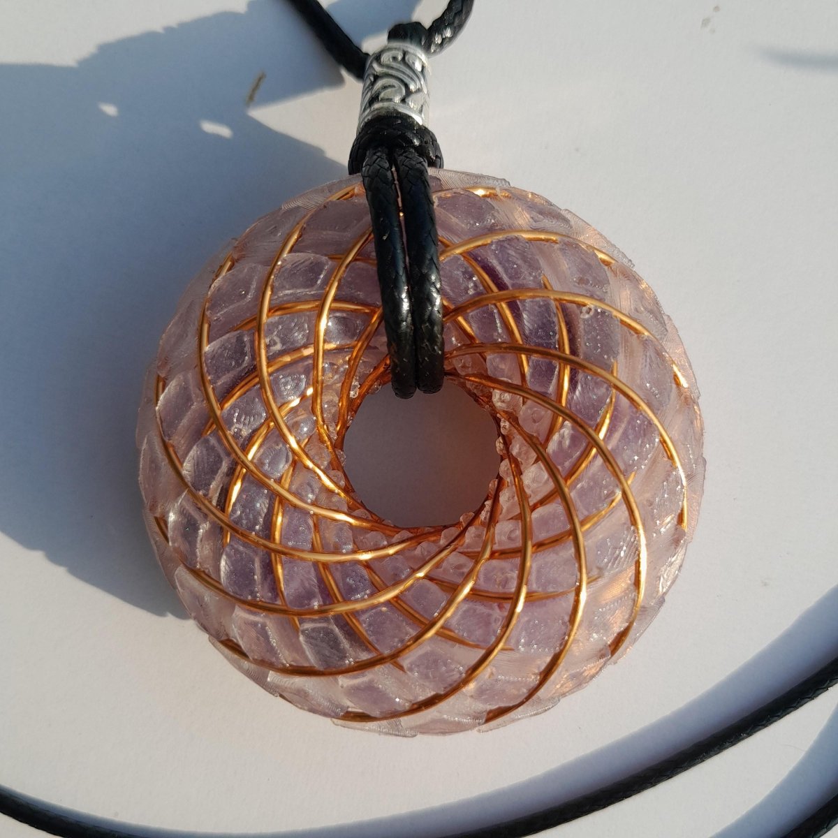 Bobina Torus Rodin con Amatistas - 50mm - Generador de Ondas de Vórtice - Mundo Orgon