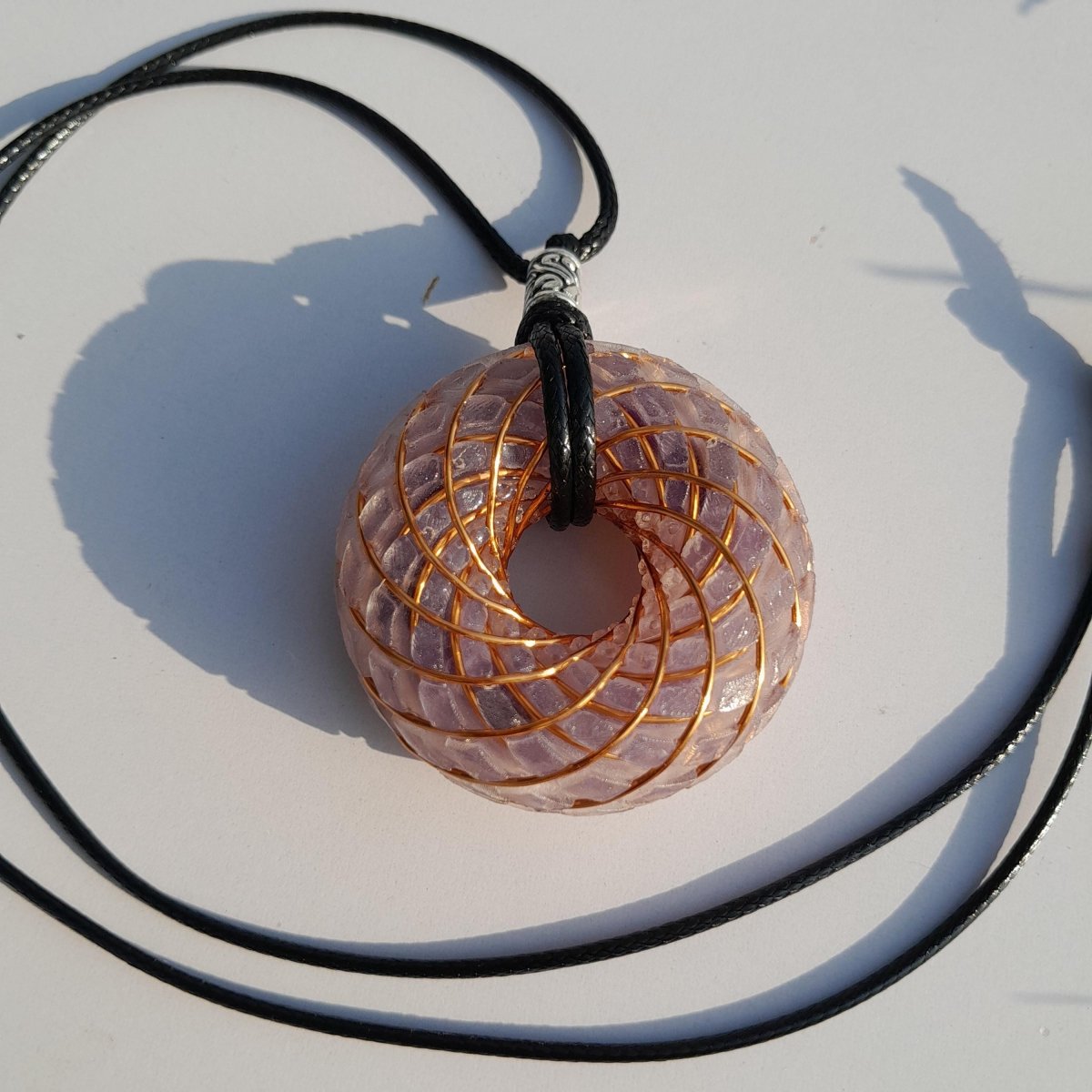 Bobina Torus Rodin con Amatistas - 50mm - Generador de Ondas de Vórtice - Mundo Orgon