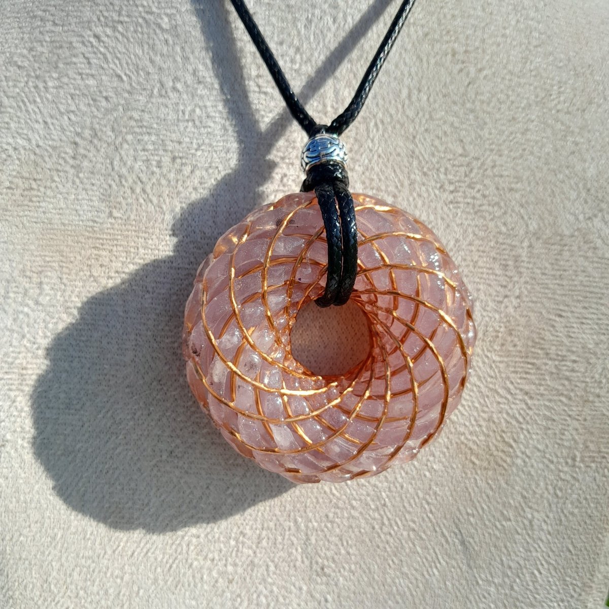 Bobina Torus Rodin con Amatistas - 50mm - Generador de Ondas de Vórtice - Mundo Orgon LTD