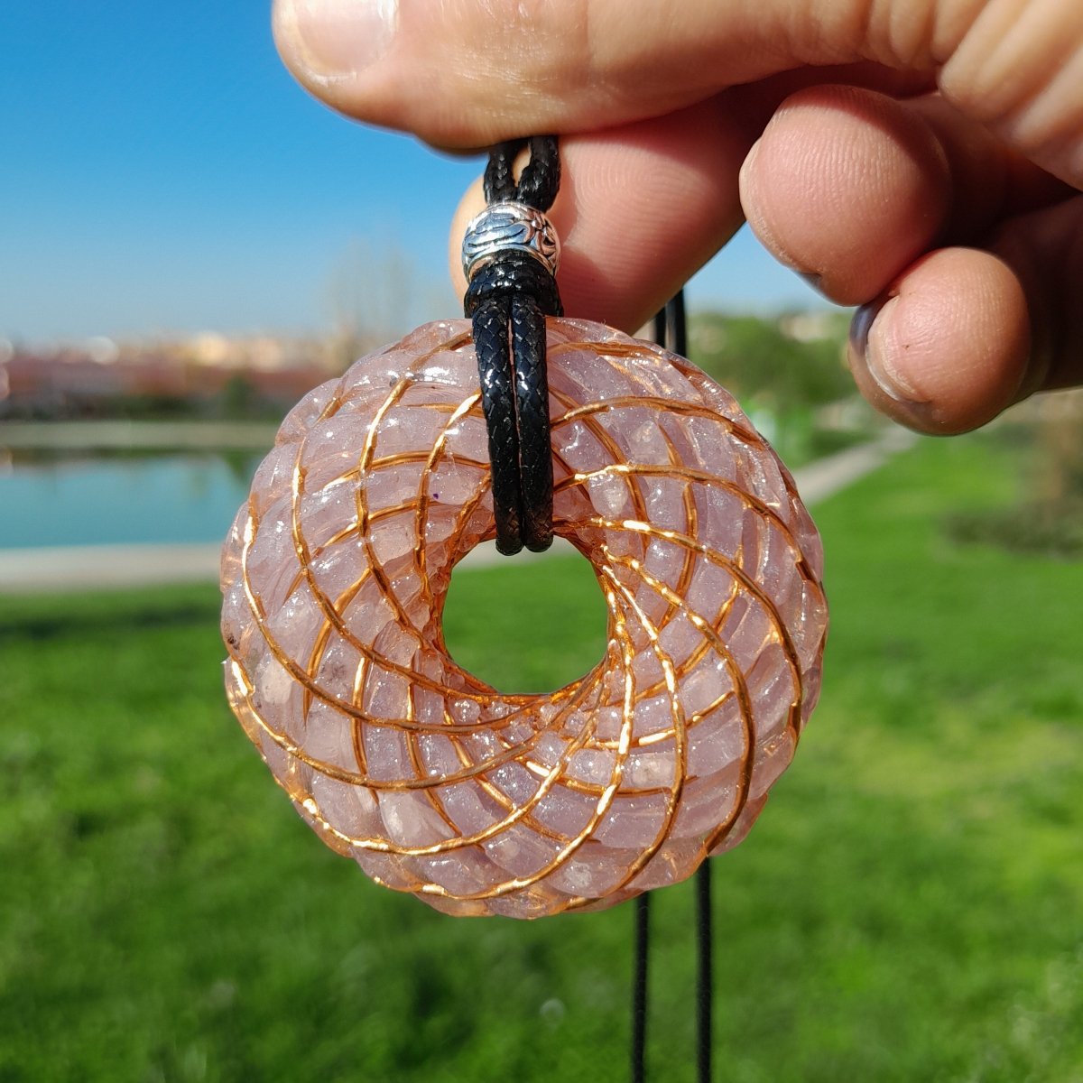 Bobina Torus Rodin con Amatistas - 50mm - Generador de Ondas de Vórtice - Mundo Orgon LTD