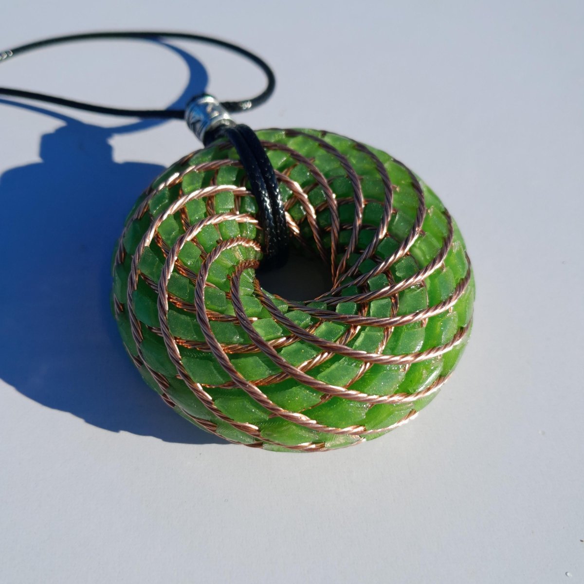 Bobina Torus Rodin con Aventurina Verde - 62mm - Generador de Ondas de Vórtice - Mundo Orgon