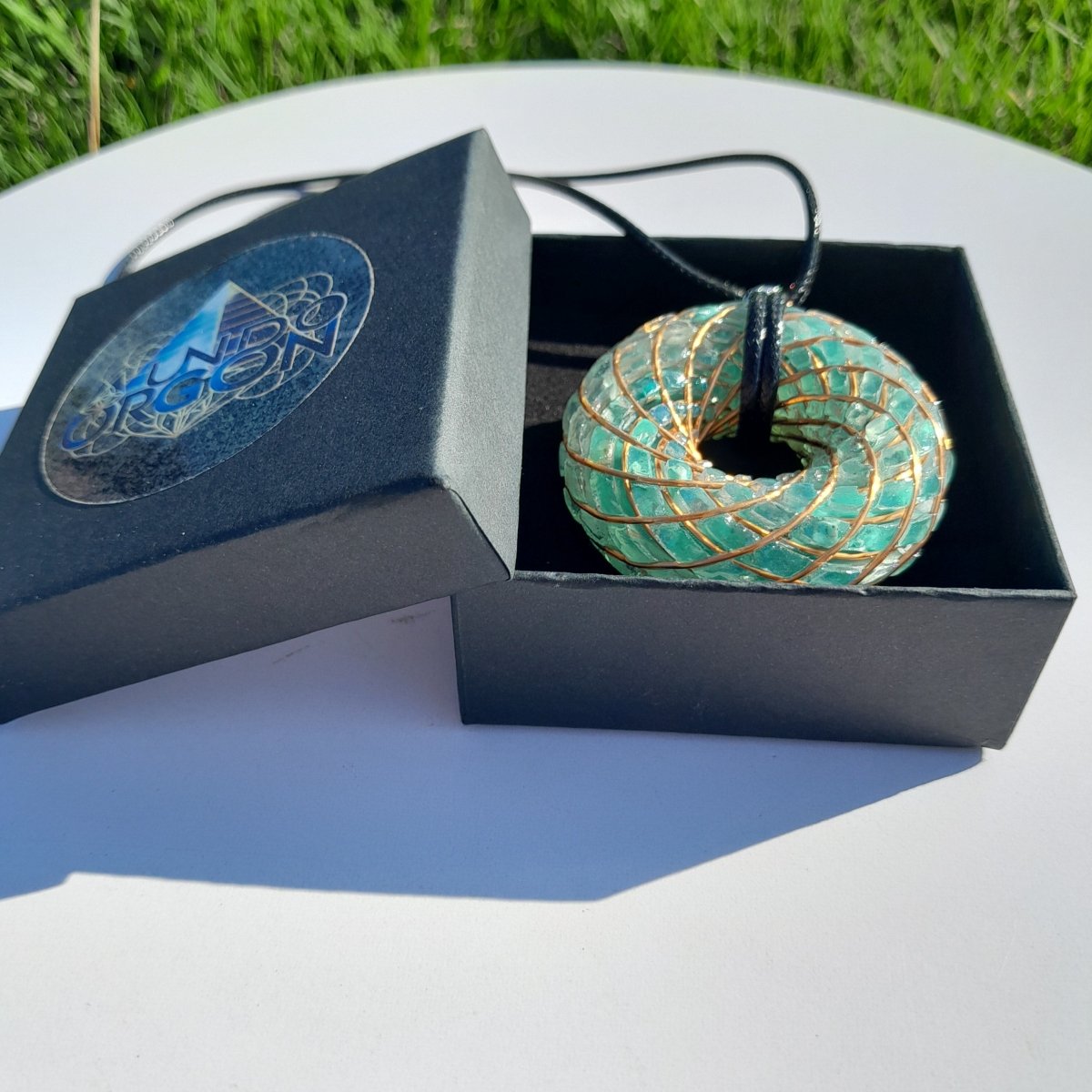 Bobina Torus Rodin con Chips de Turquesa - 50mm - Mundo Orgon LTD