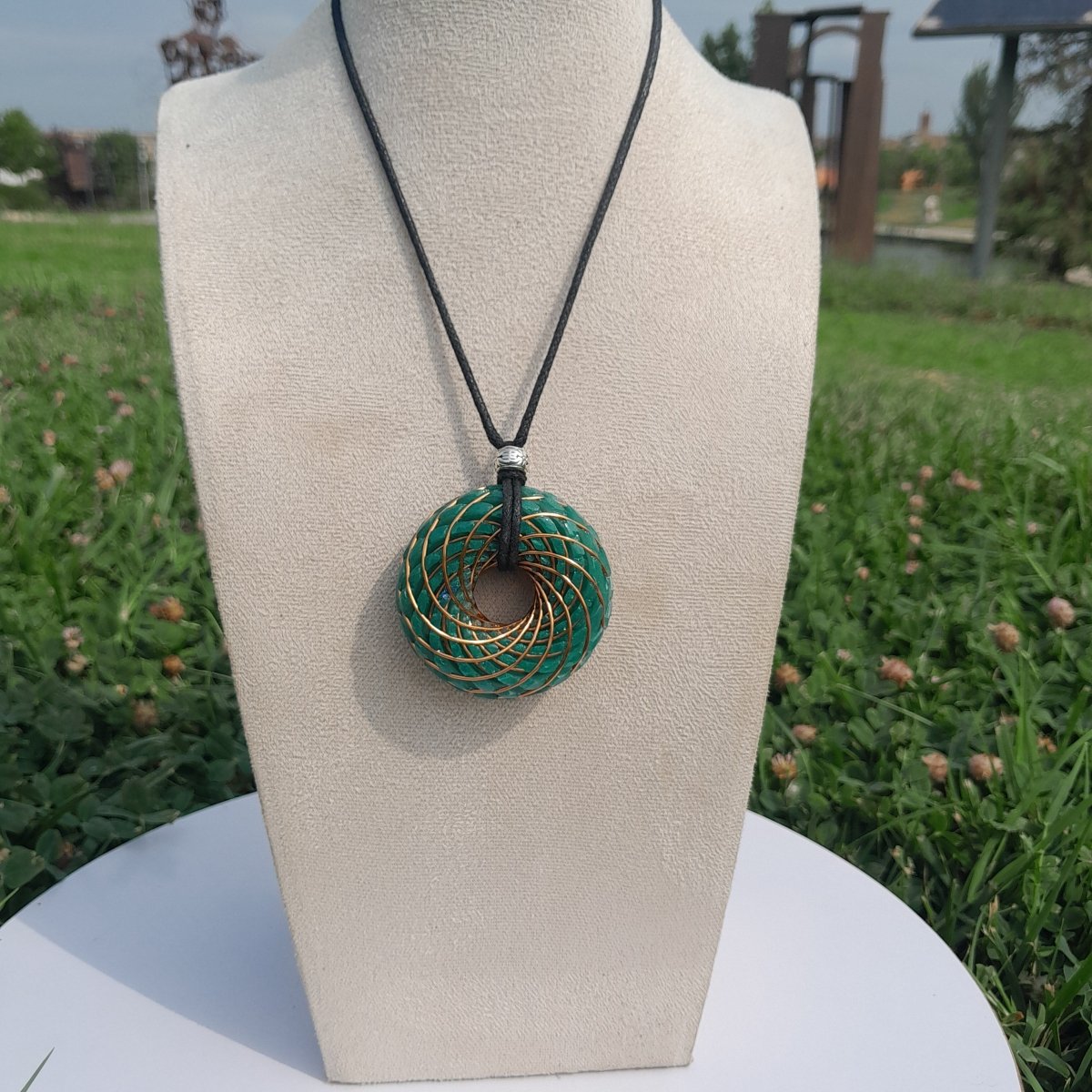 Bobina Torus Rodin con Chips de Turquesa- 50mm - Mundo Orgon LTD