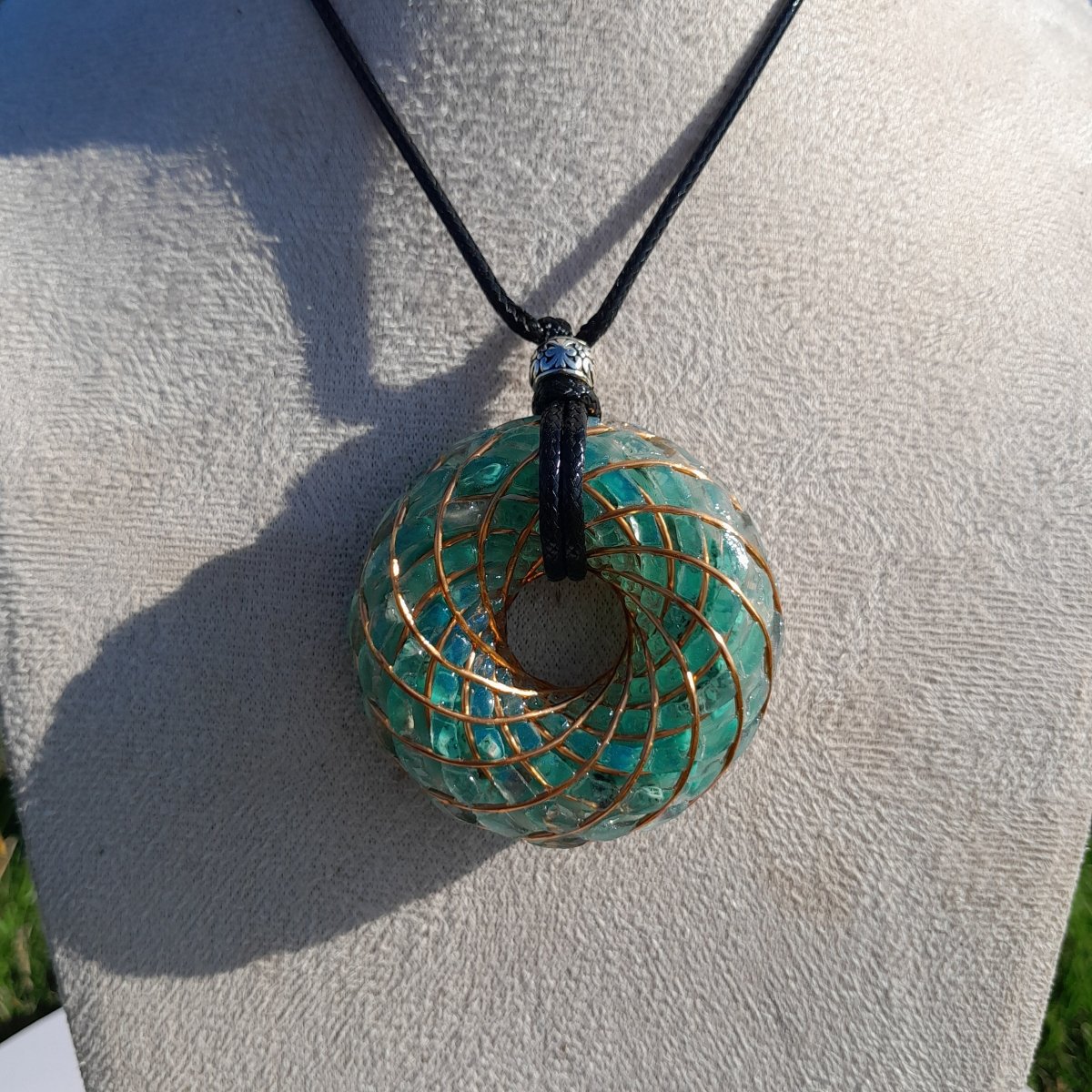 Bobina Torus Rodin con Chips de Turquesa - 50mm - Mundo Orgon LTD