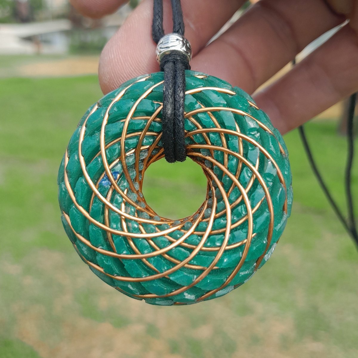 Bobina Torus Rodin con Chips de Turquesa- 50mm - Mundo Orgon LTD