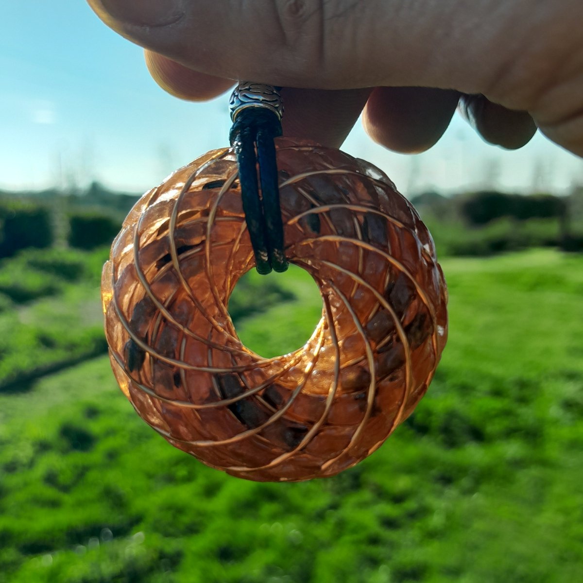 Bobina Torus Rodin con Ojo de Tigre - 50mm - Generador de Ondas de Vórtice - Mundo Orgon LTD