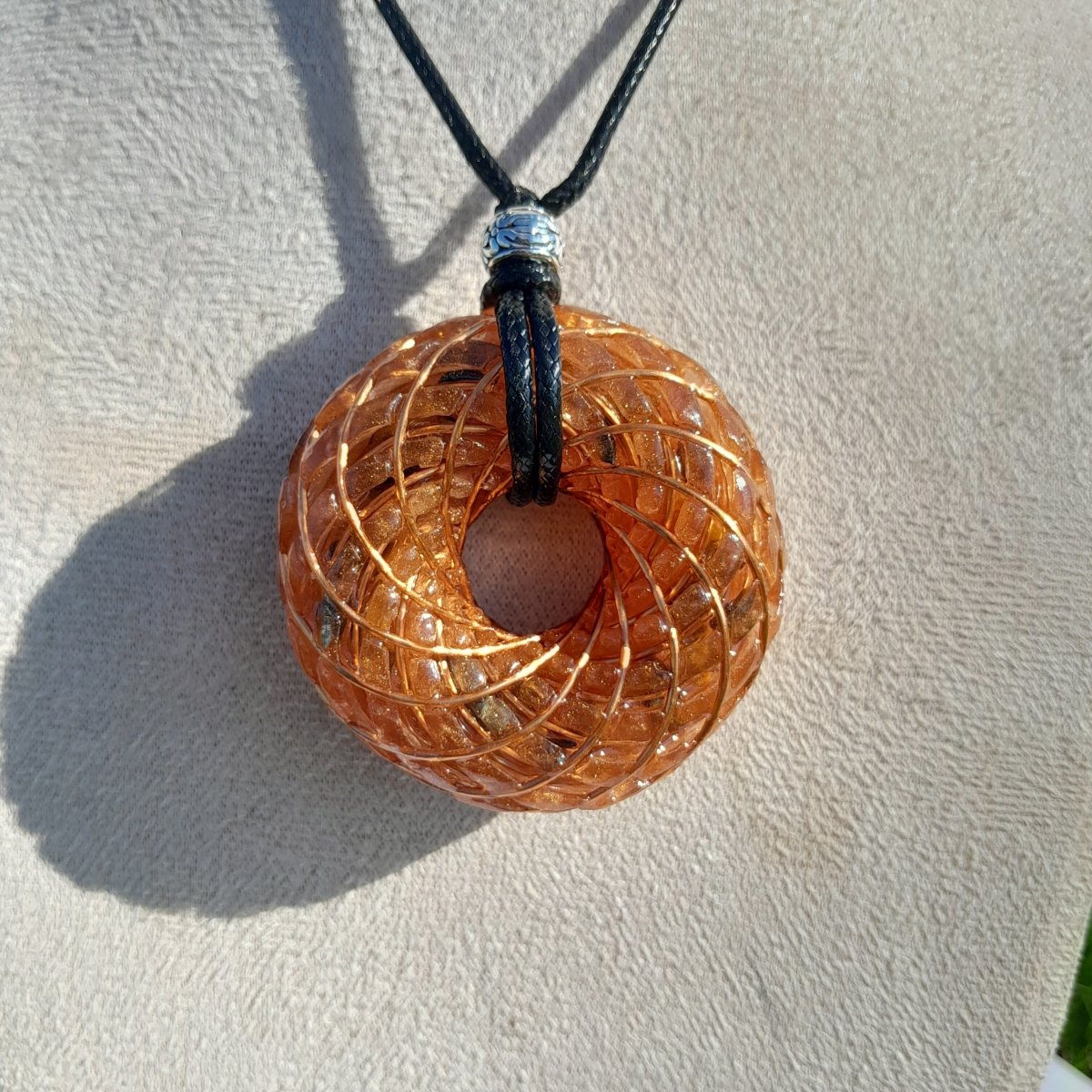 Bobina Torus Rodin con Ojo de Tigre - 50mm - Generador de Ondas de Vórtice - Mundo Orgon LTD